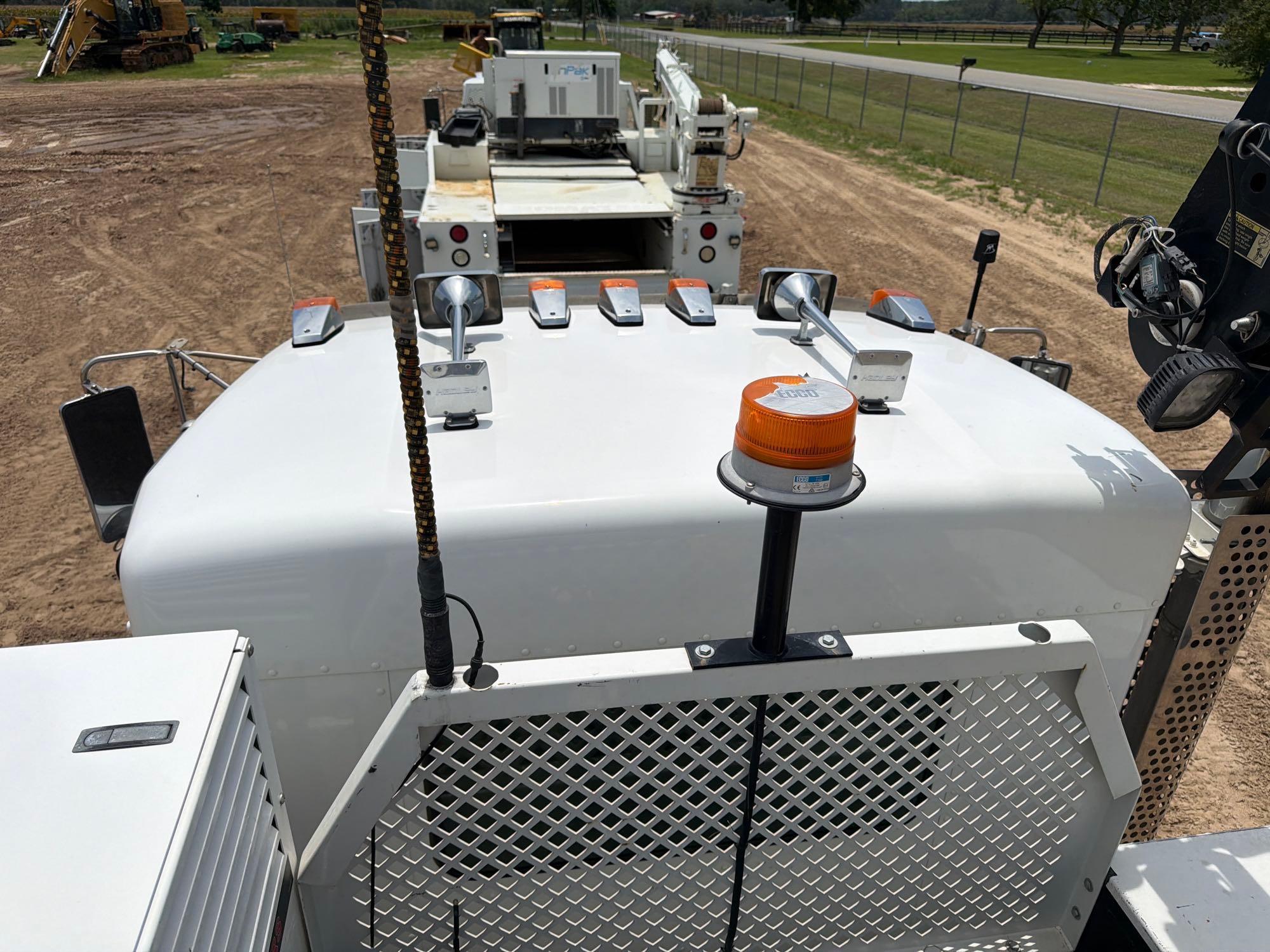Kenworth T370