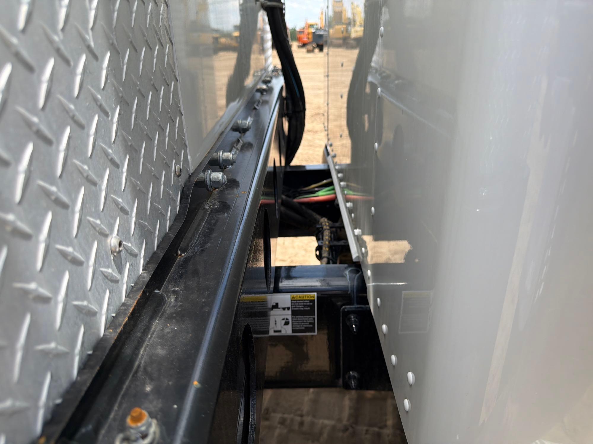 Kenworth T370