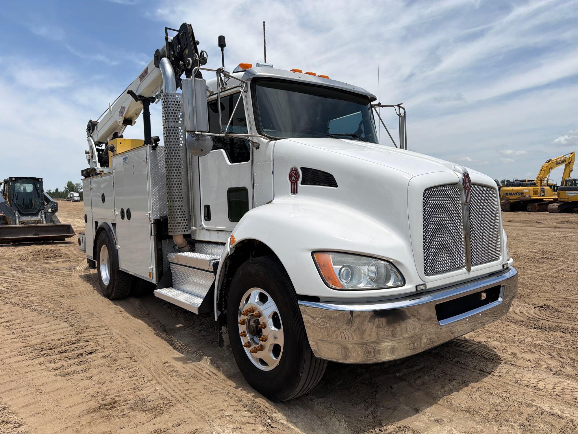 Kenworth T370