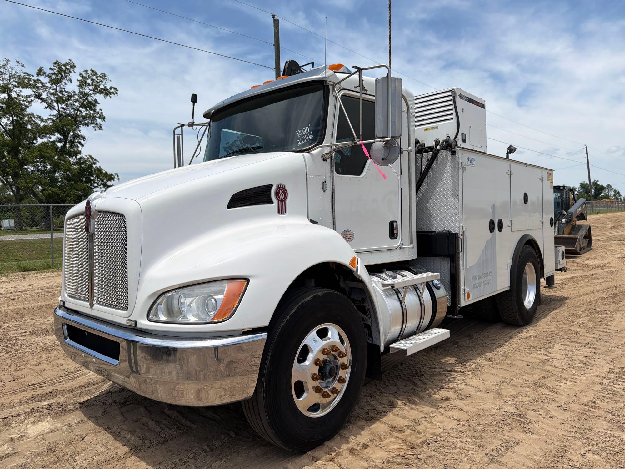 Kenworth T370