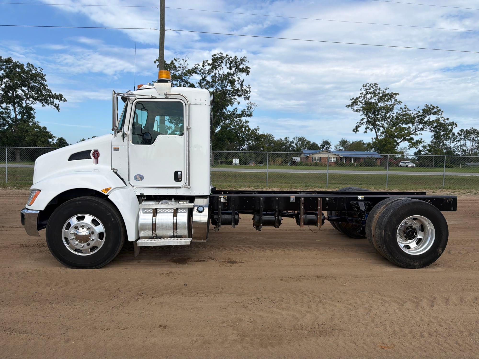 Photo of Kenworth T370