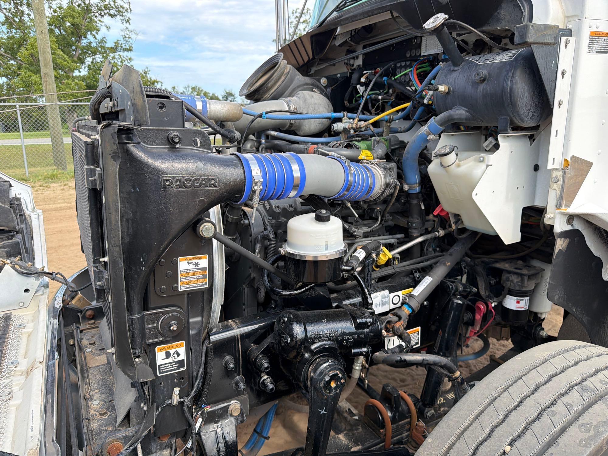 Kenworth T370