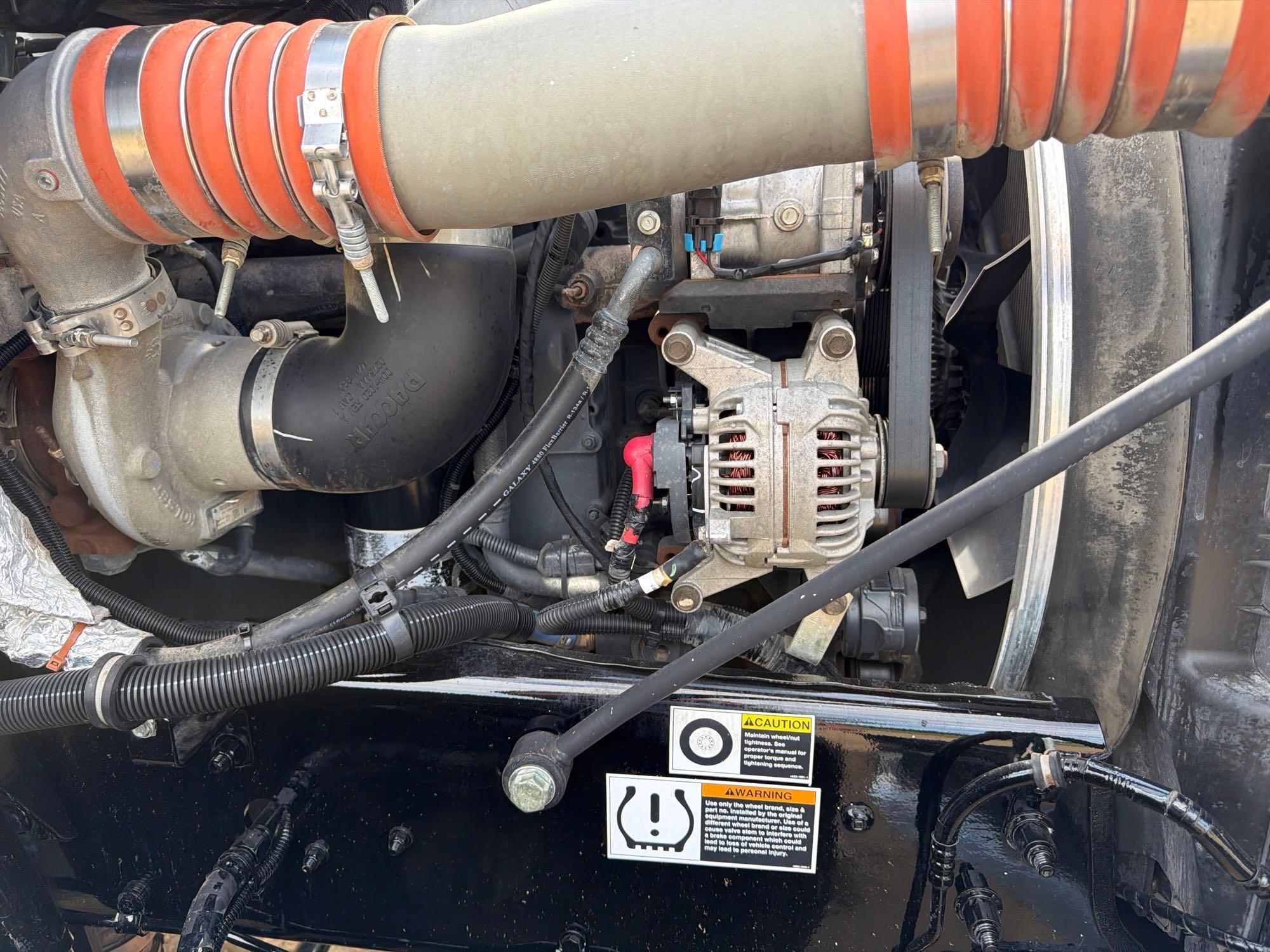 Kenworth T370
