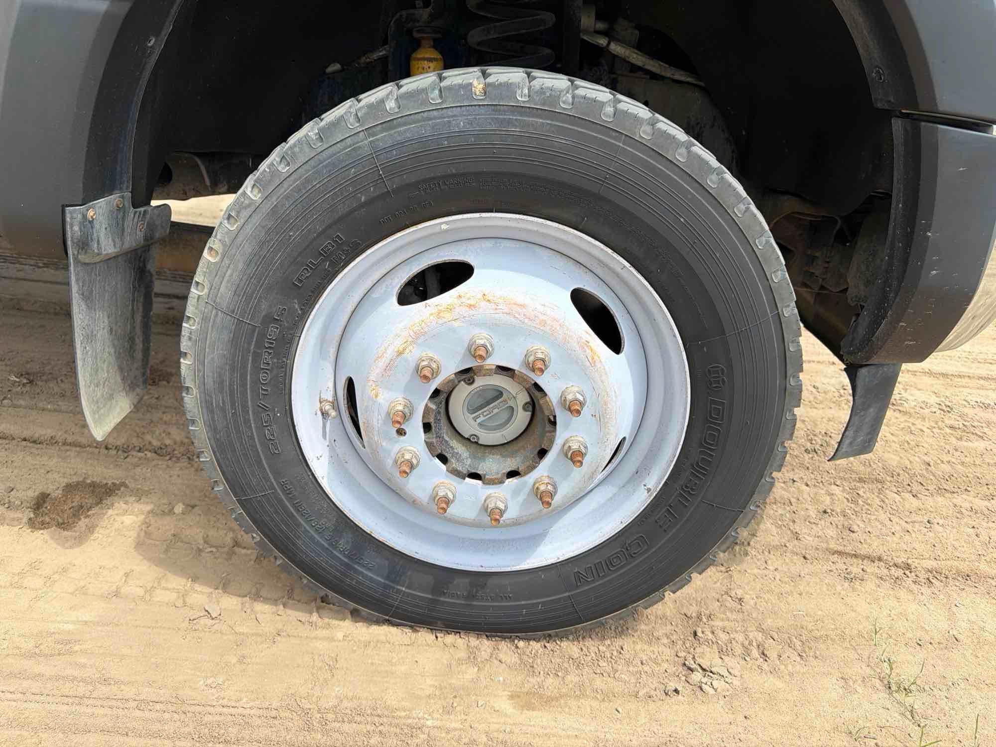 Ford F550XL