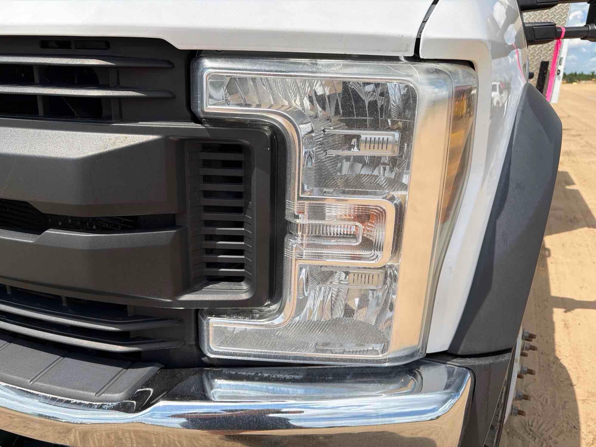 Ford F550XL