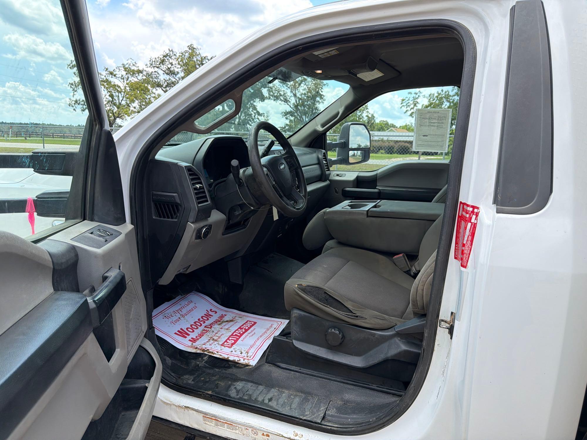 Ford F550XL