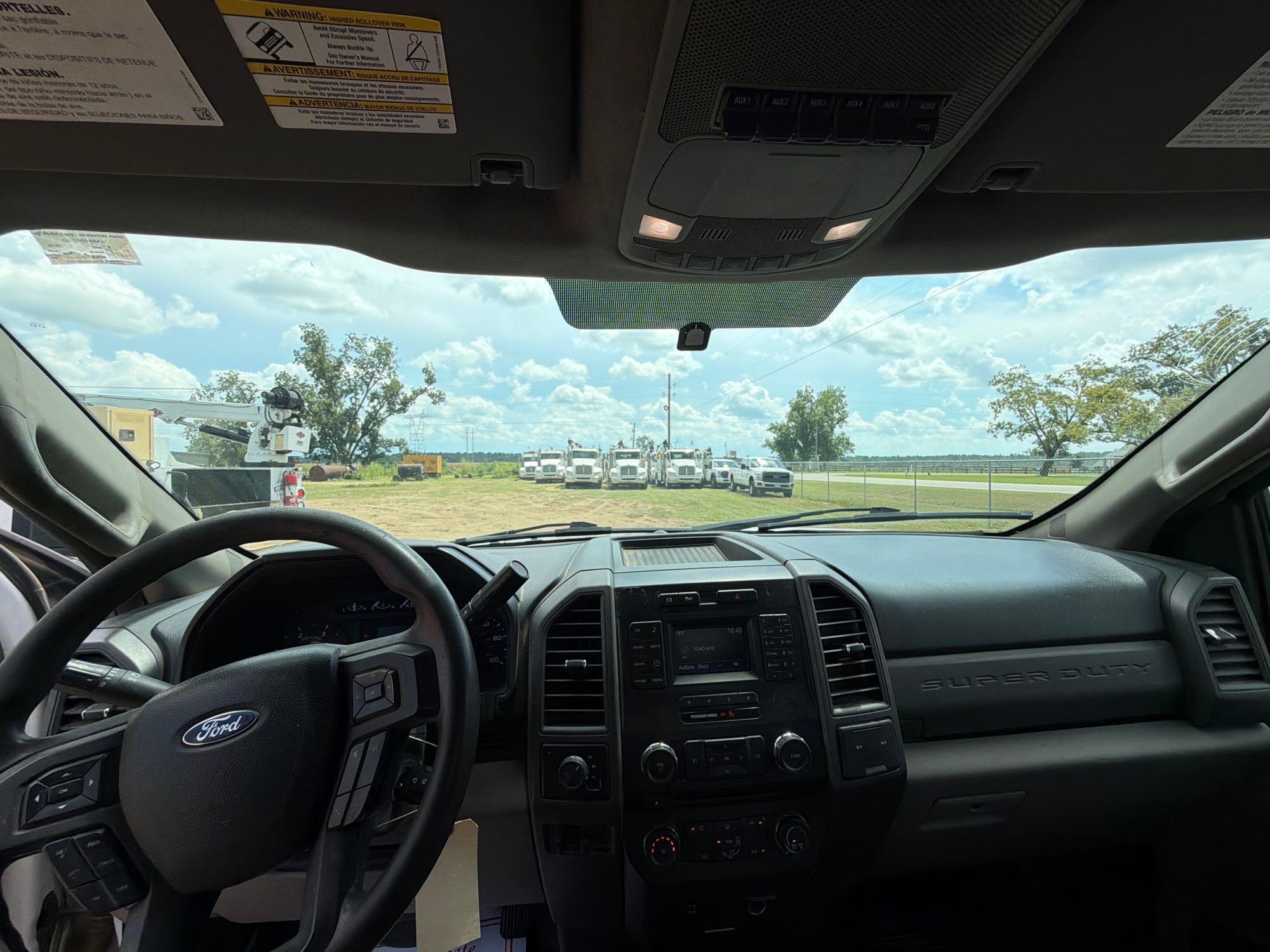 Ford F550XL