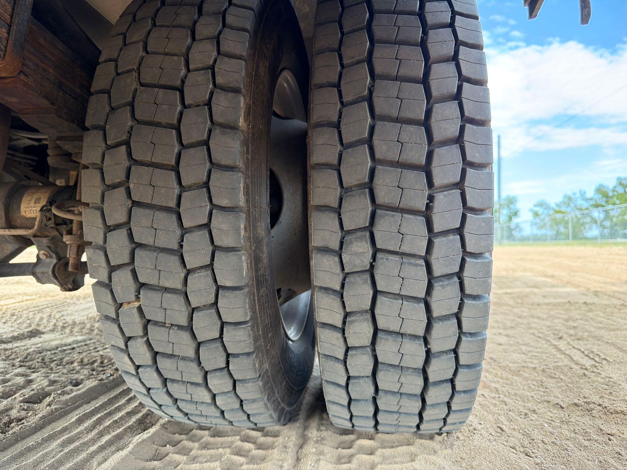 Ford F550XL