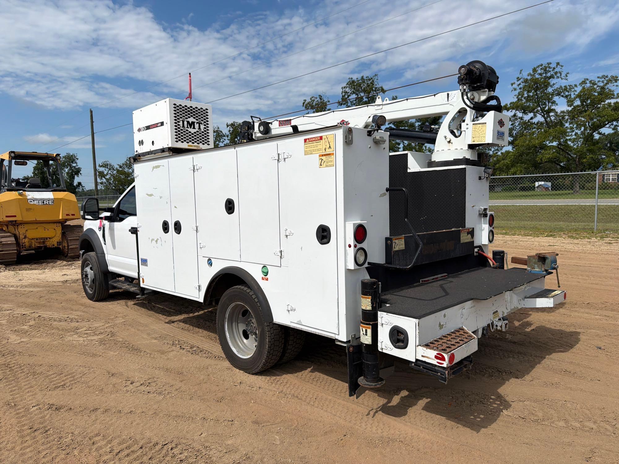 Ford F550XL