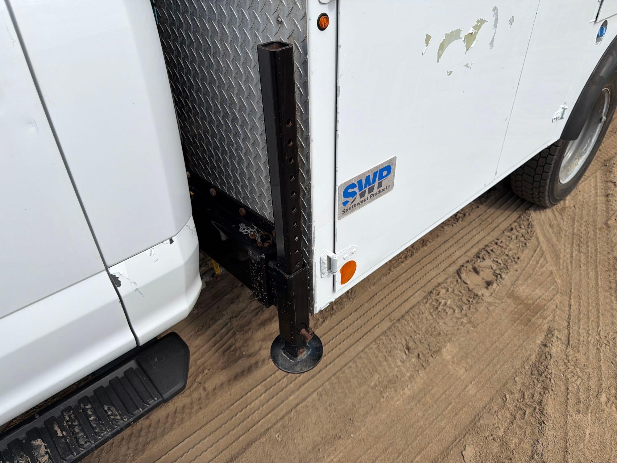 Ford F550XL