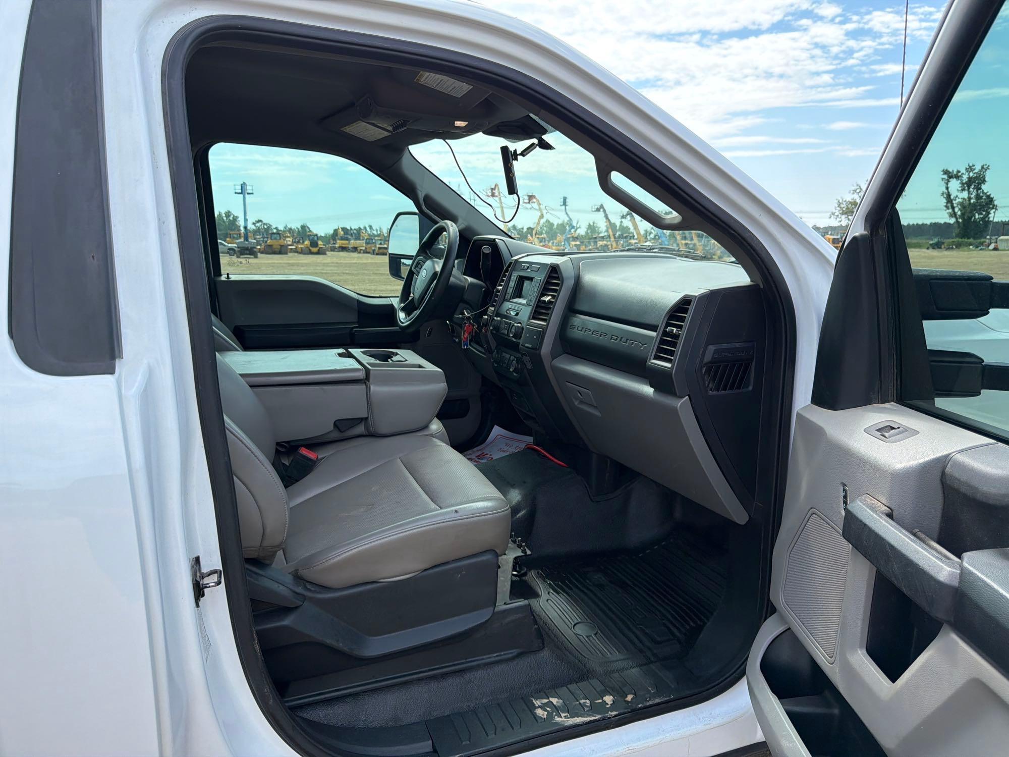 Ford F550XL