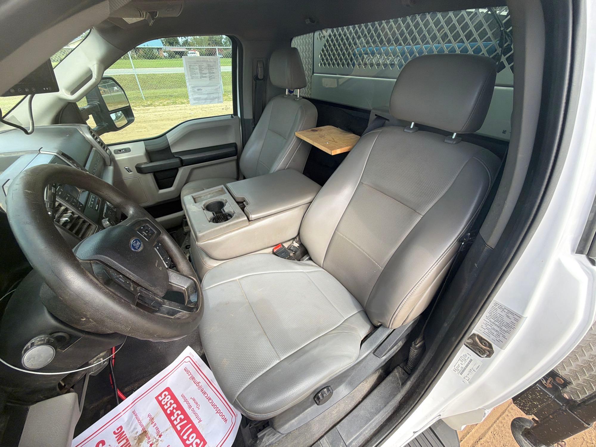 Ford F550XL
