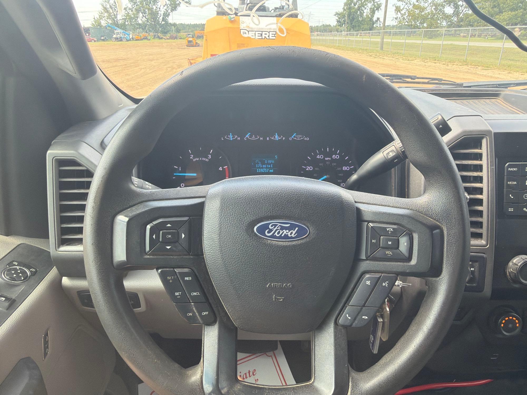 Ford F550XL