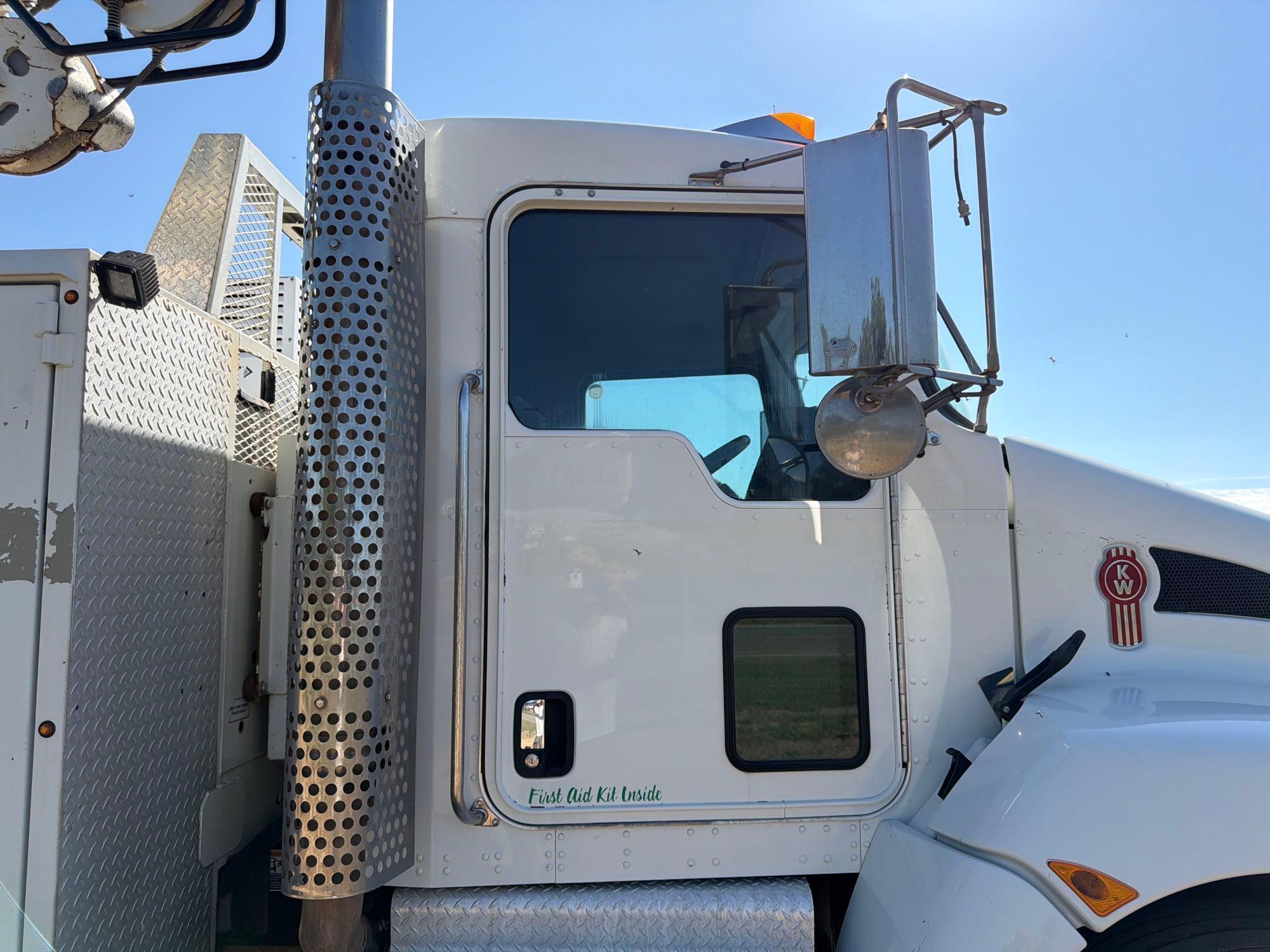 Kenworth T370