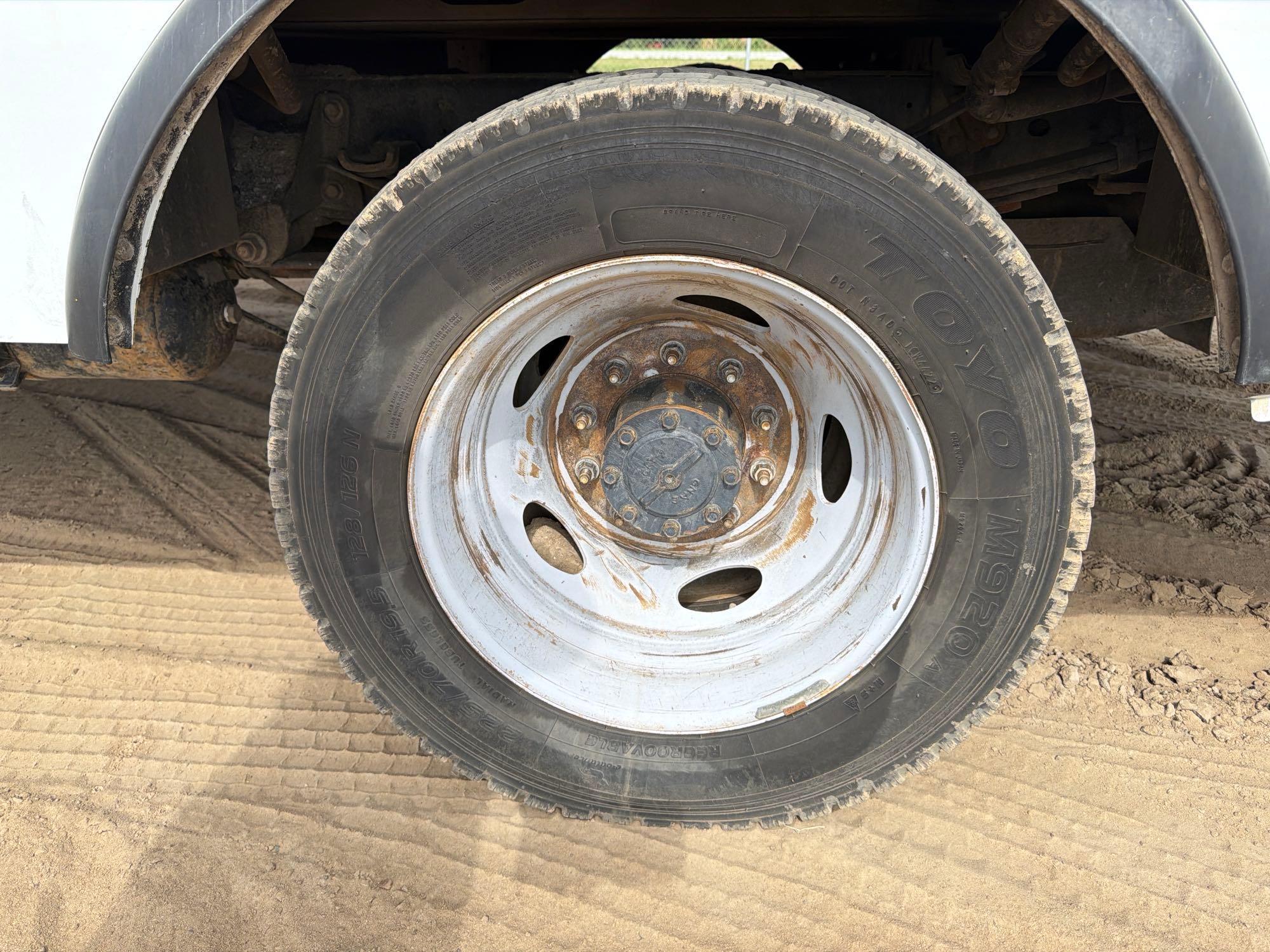 Ford F550XL