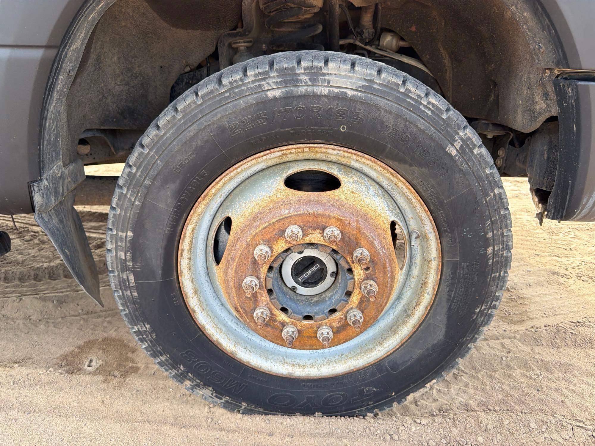 Ford F550XL