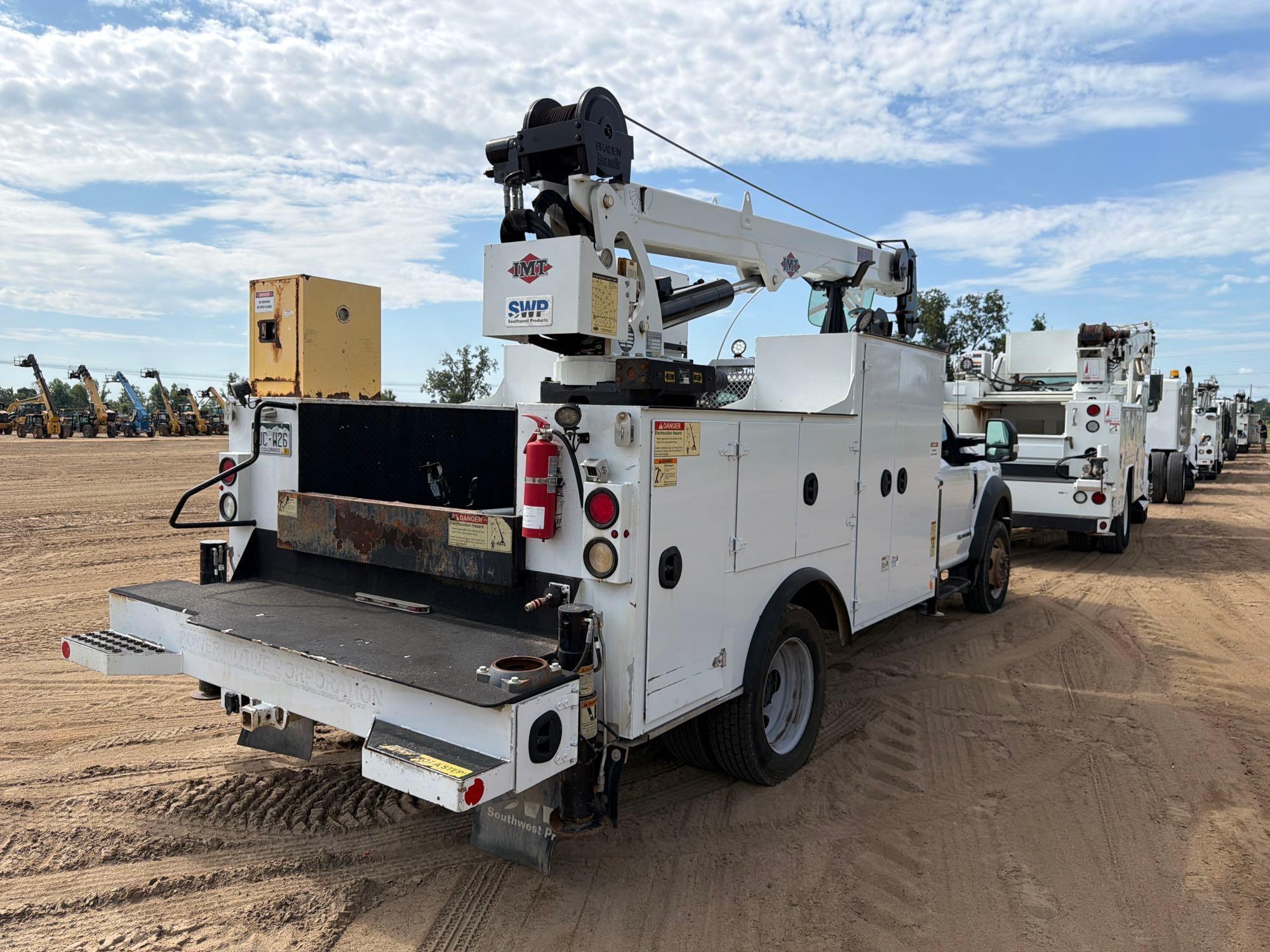 Ford F550XL