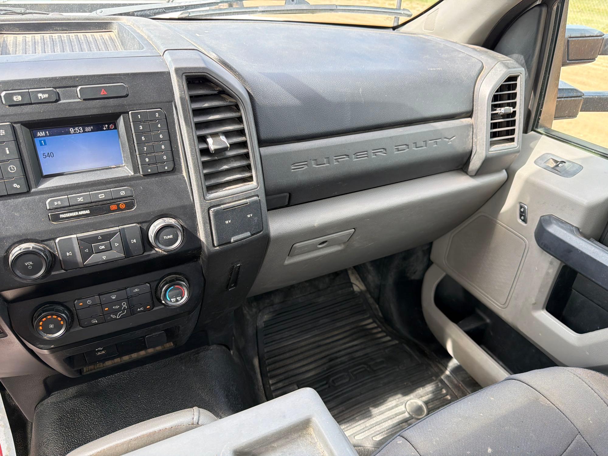Ford F550XL