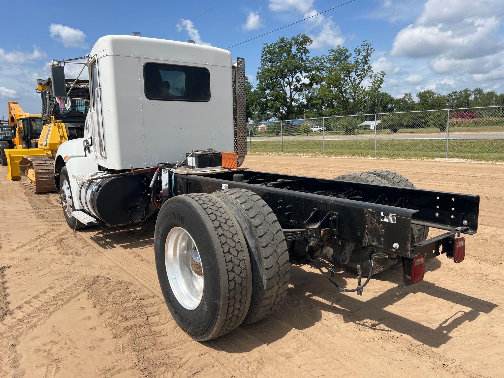 Kenworth T370