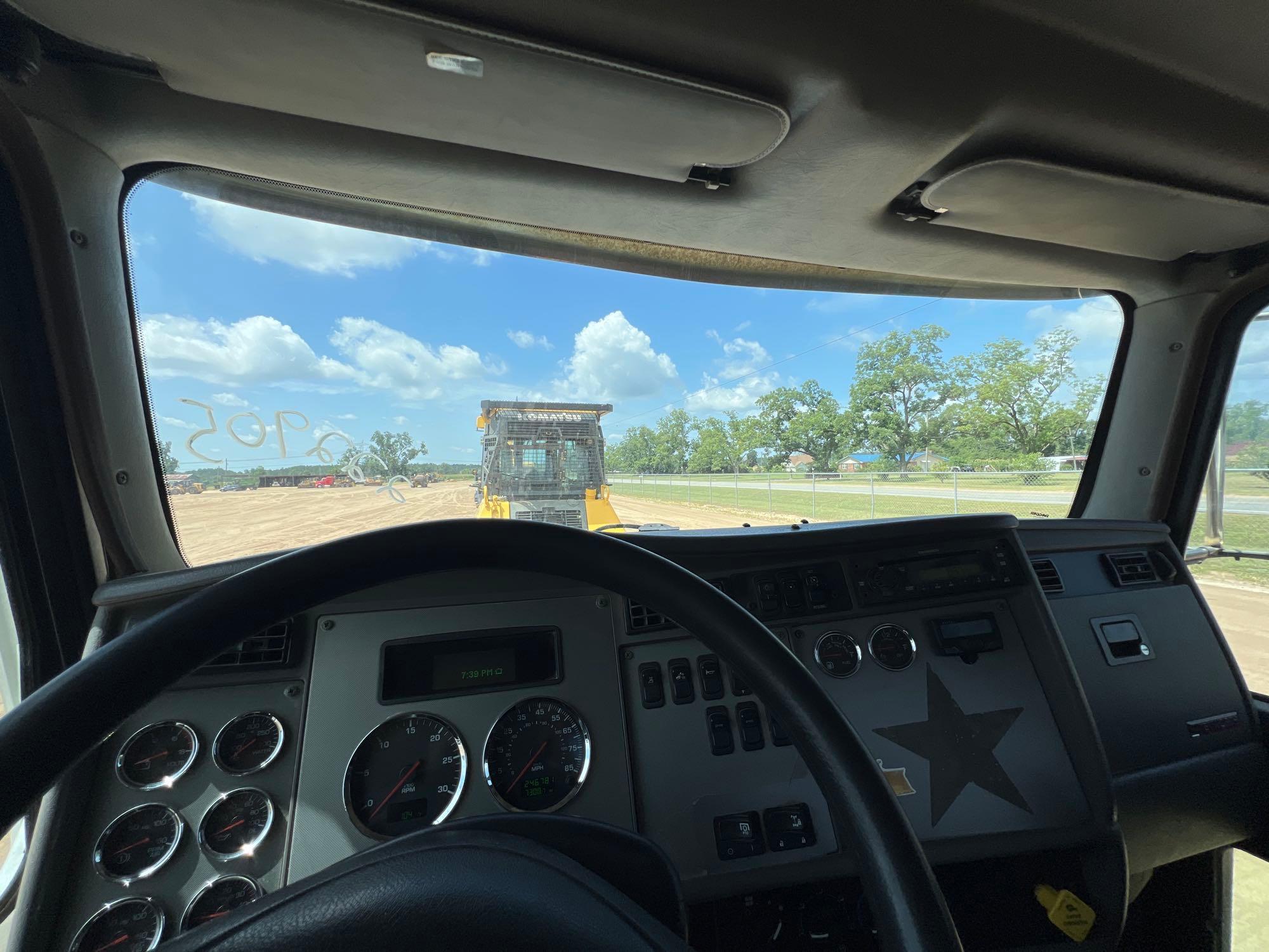 Kenworth T370