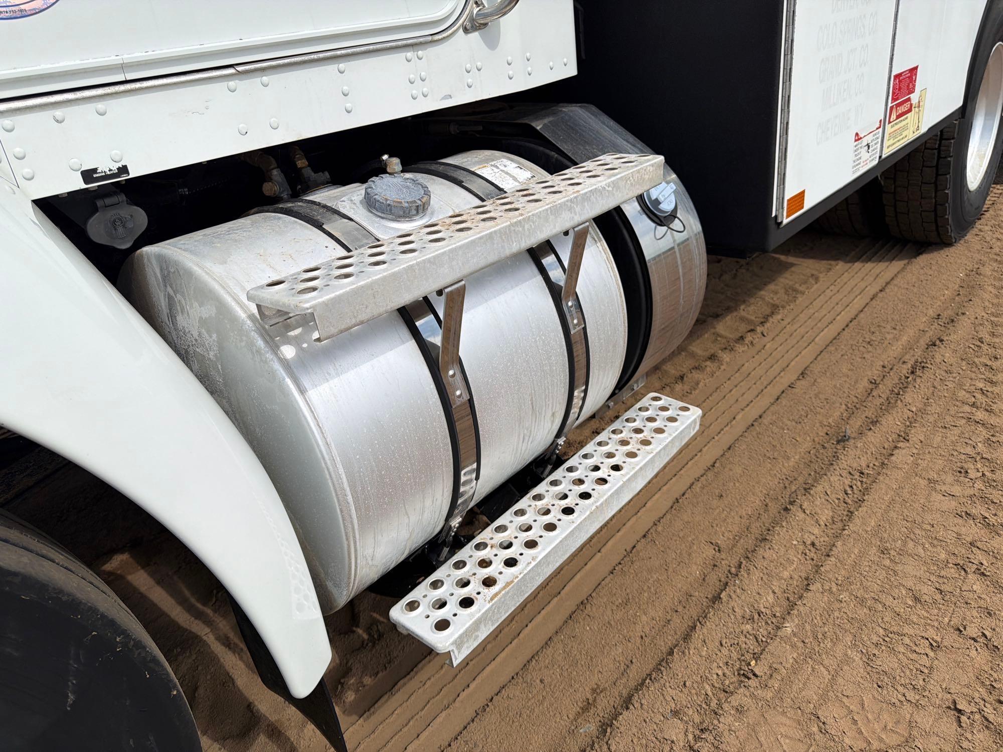 Kenworth T370