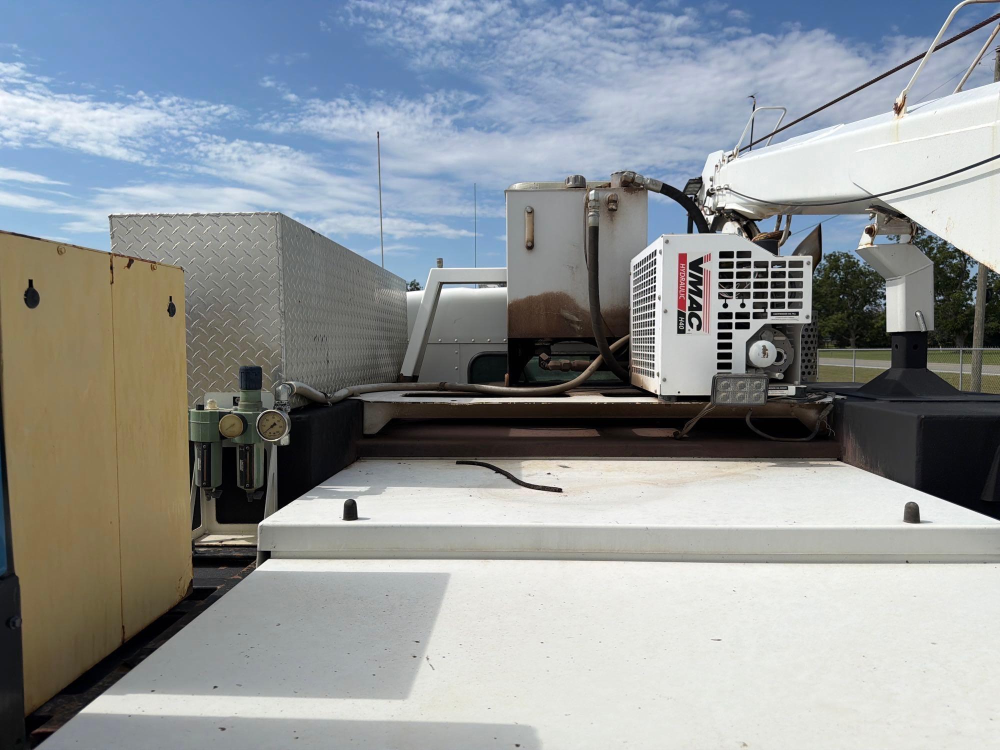 Kenworth T370