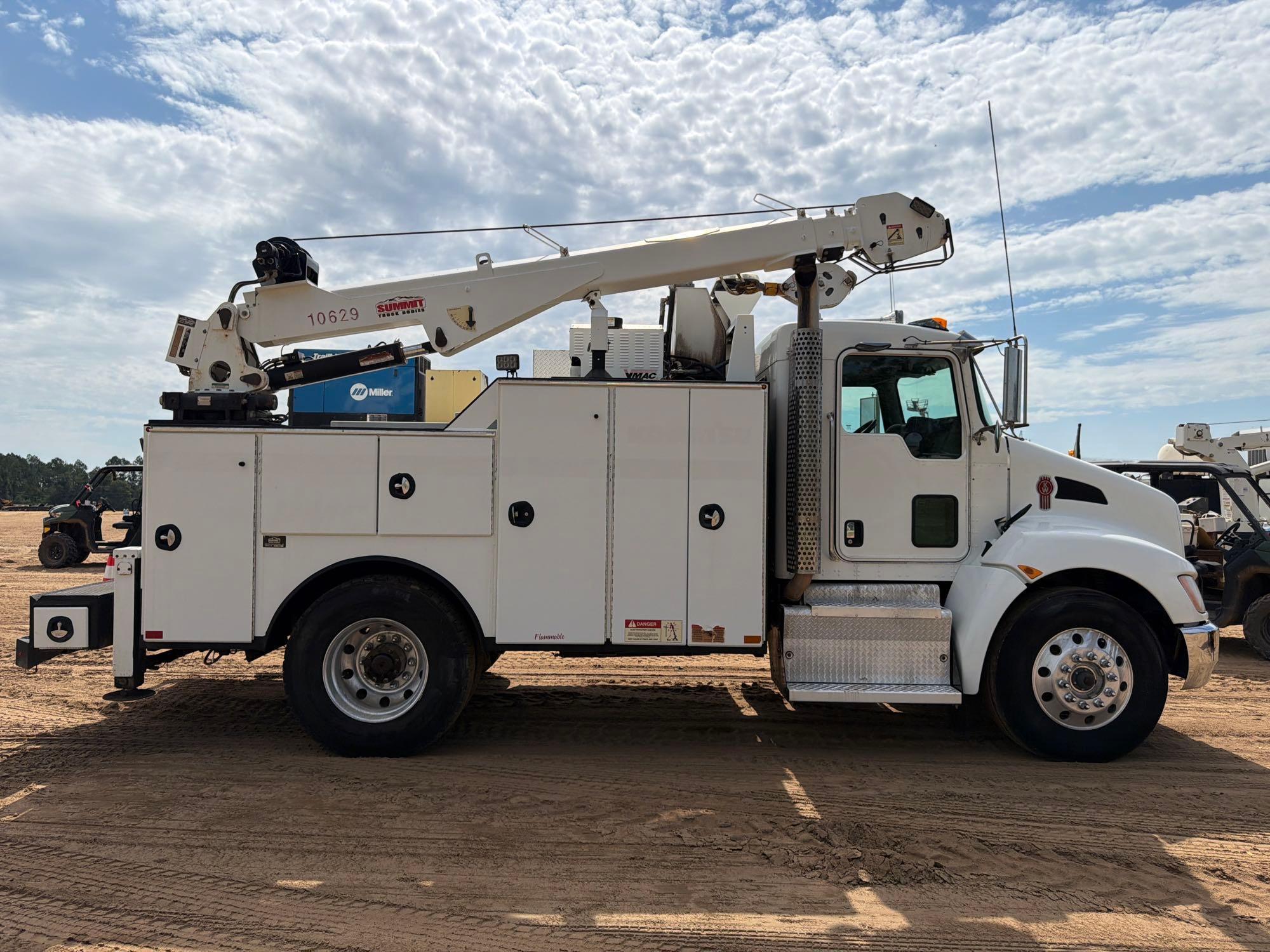 Kenworth T370
