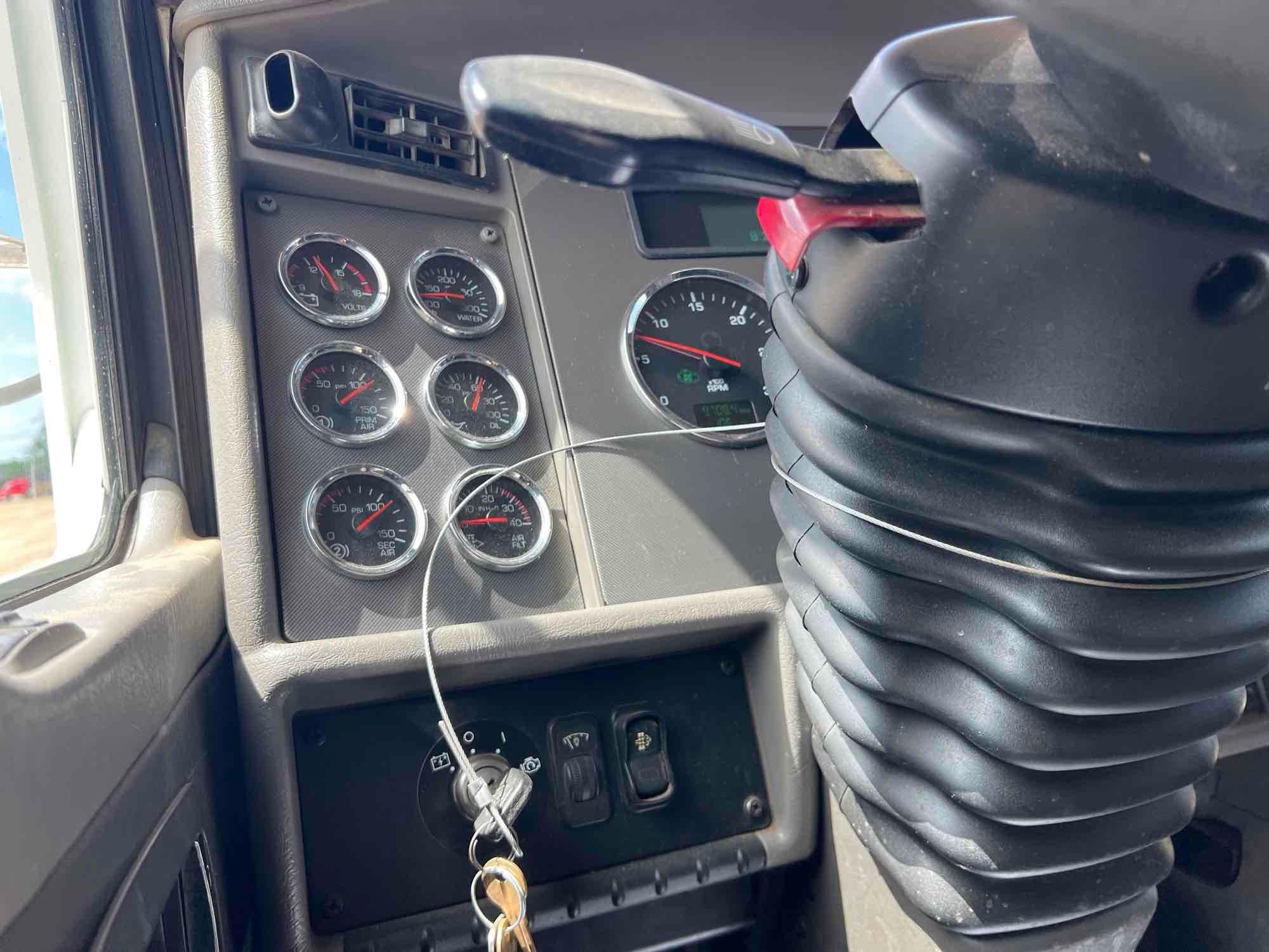 Kenworth T370