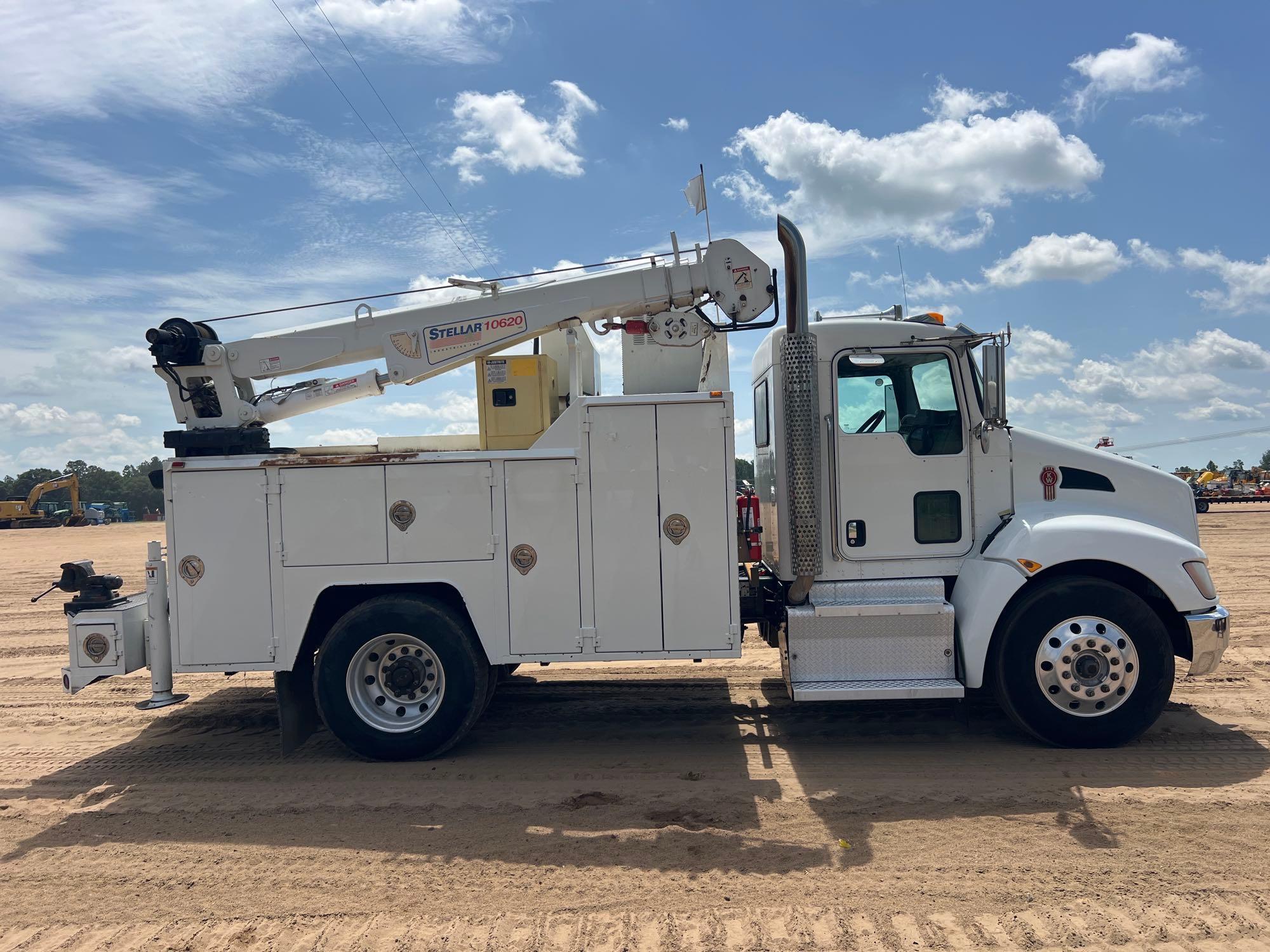Kenworth T370