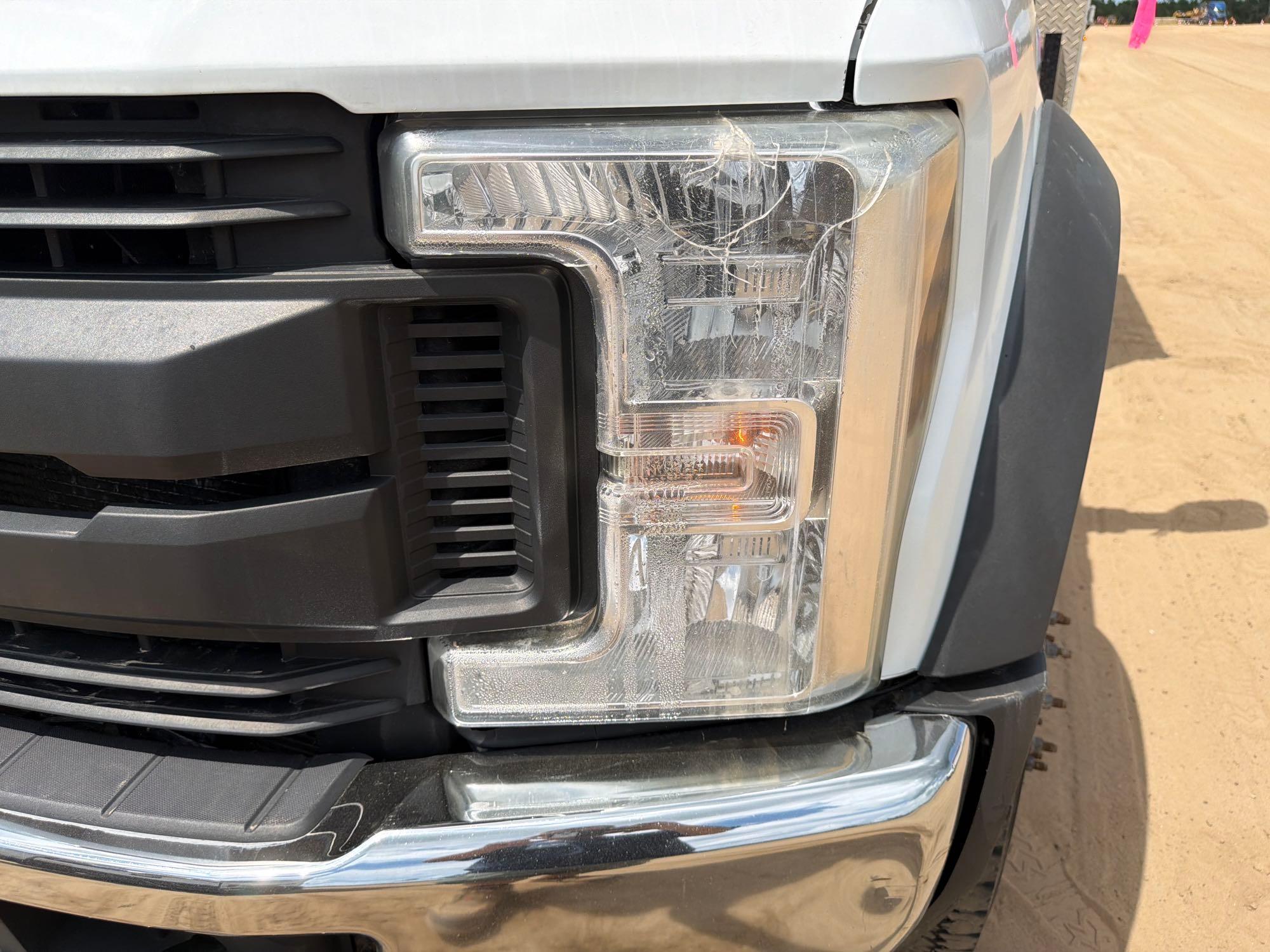 Ford F550XL