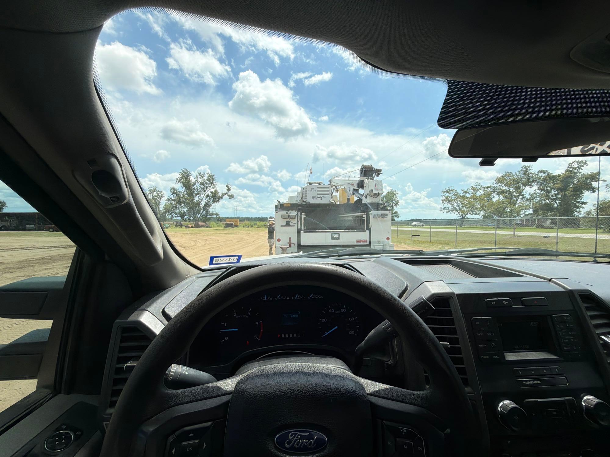 Ford F550XL