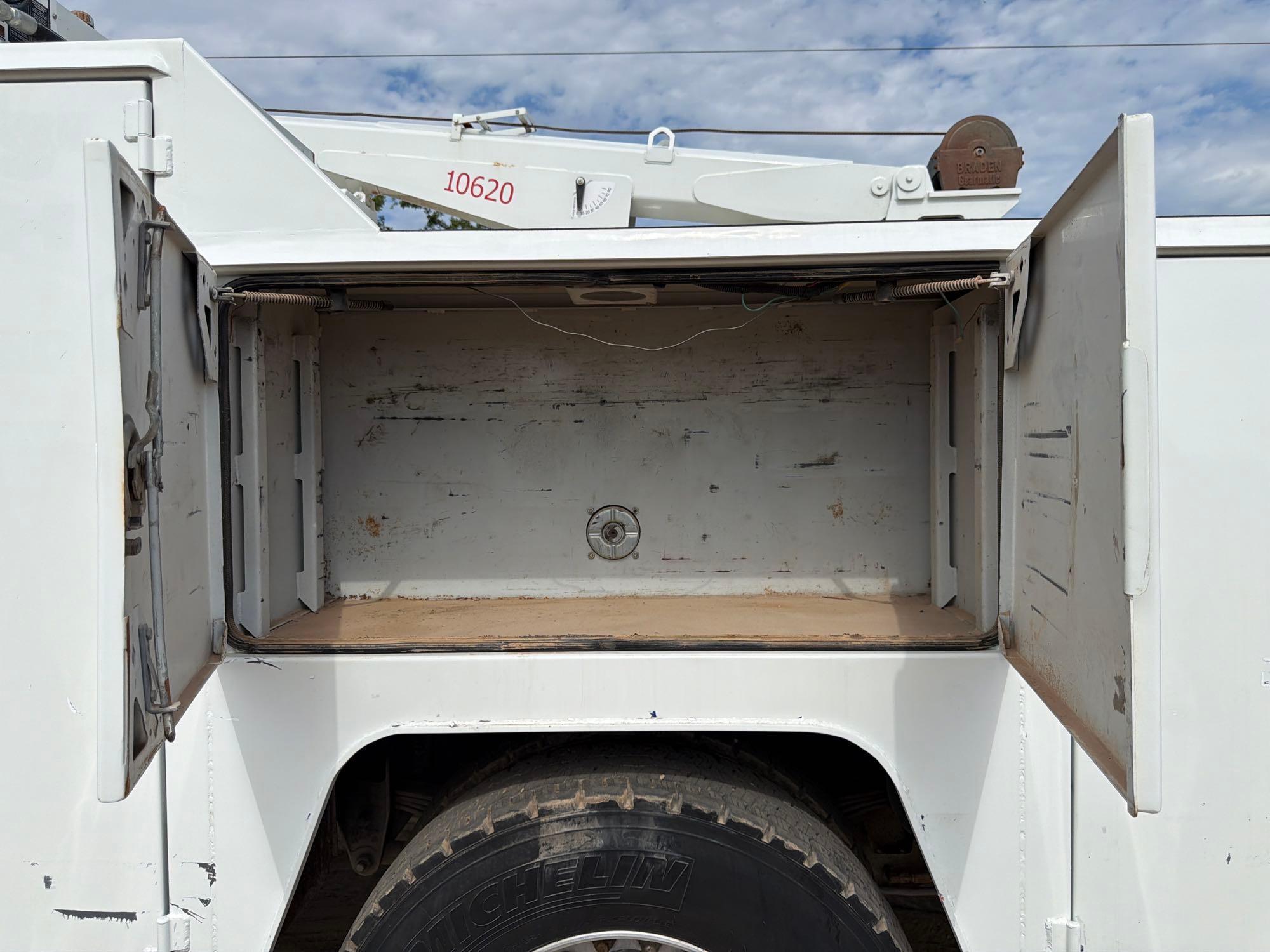 Kenworth T370