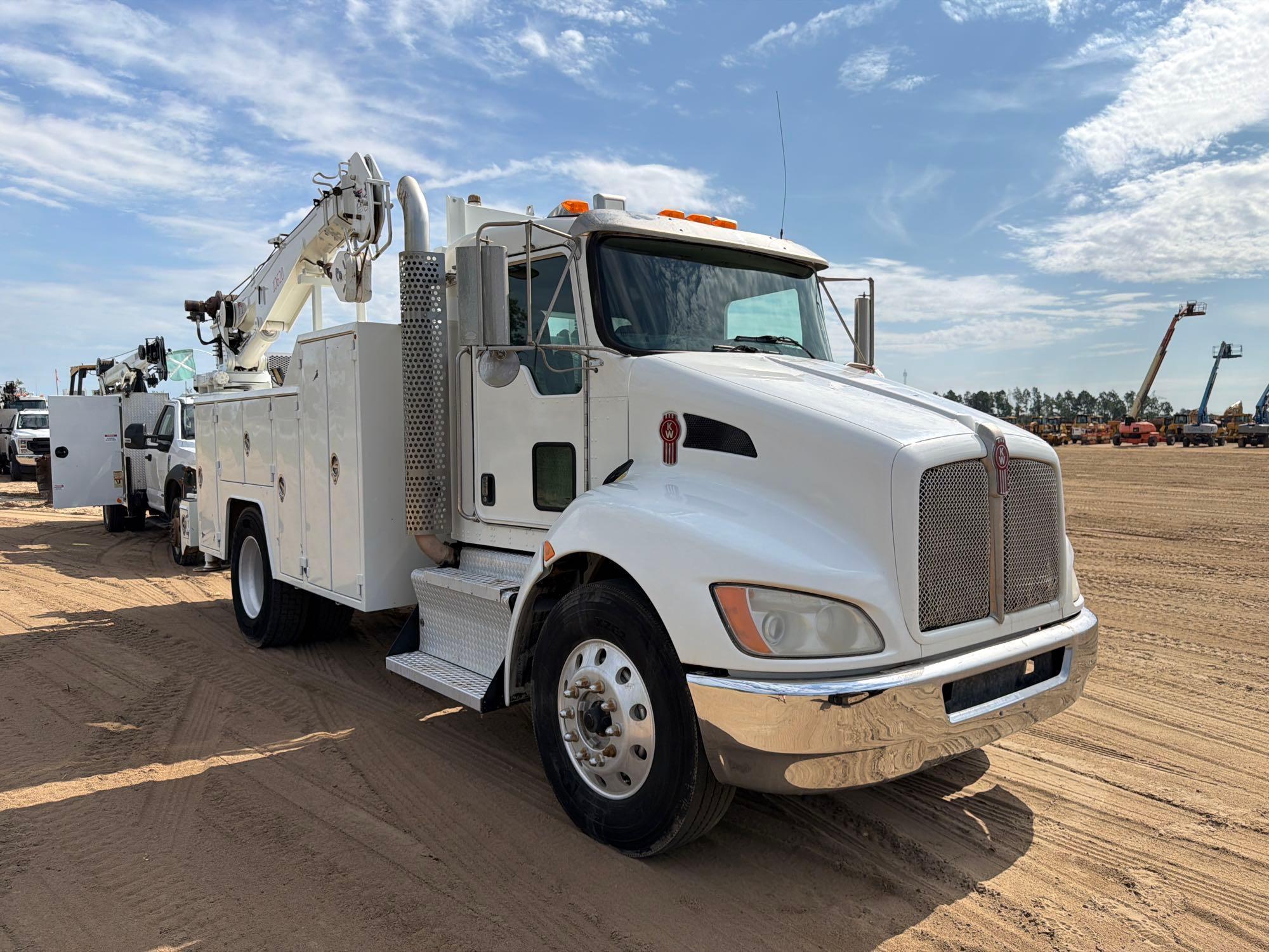 Kenworth T370