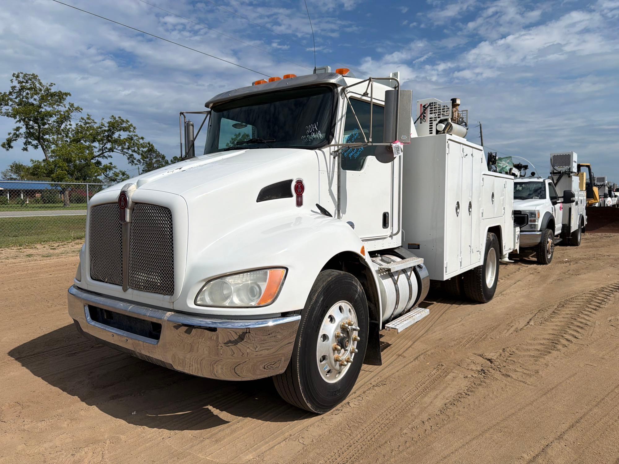 Kenworth T370