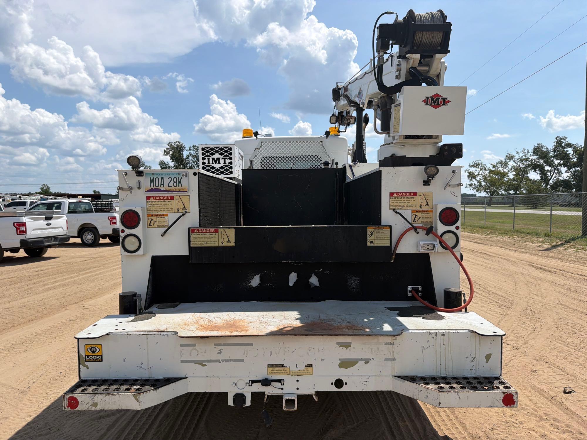 Kenworth T270