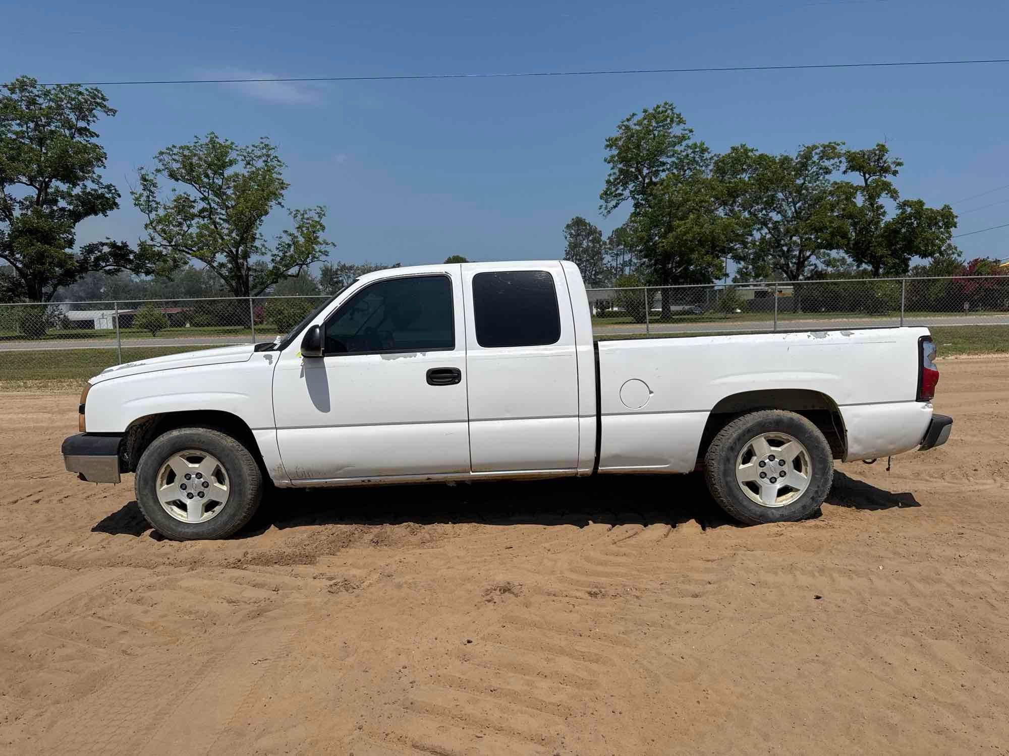 Chevrolet SILVERADO