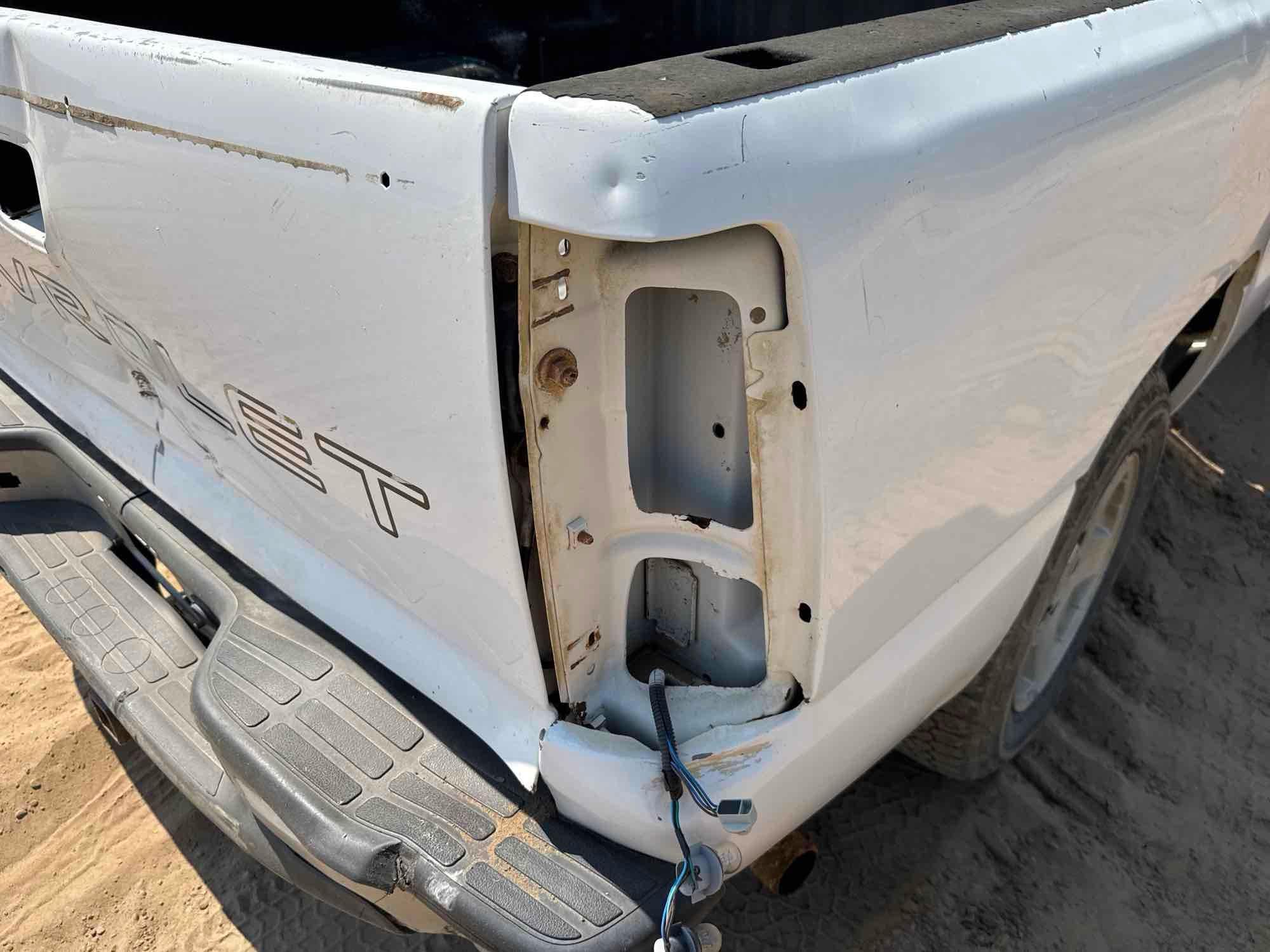 Chevrolet SILVERADO