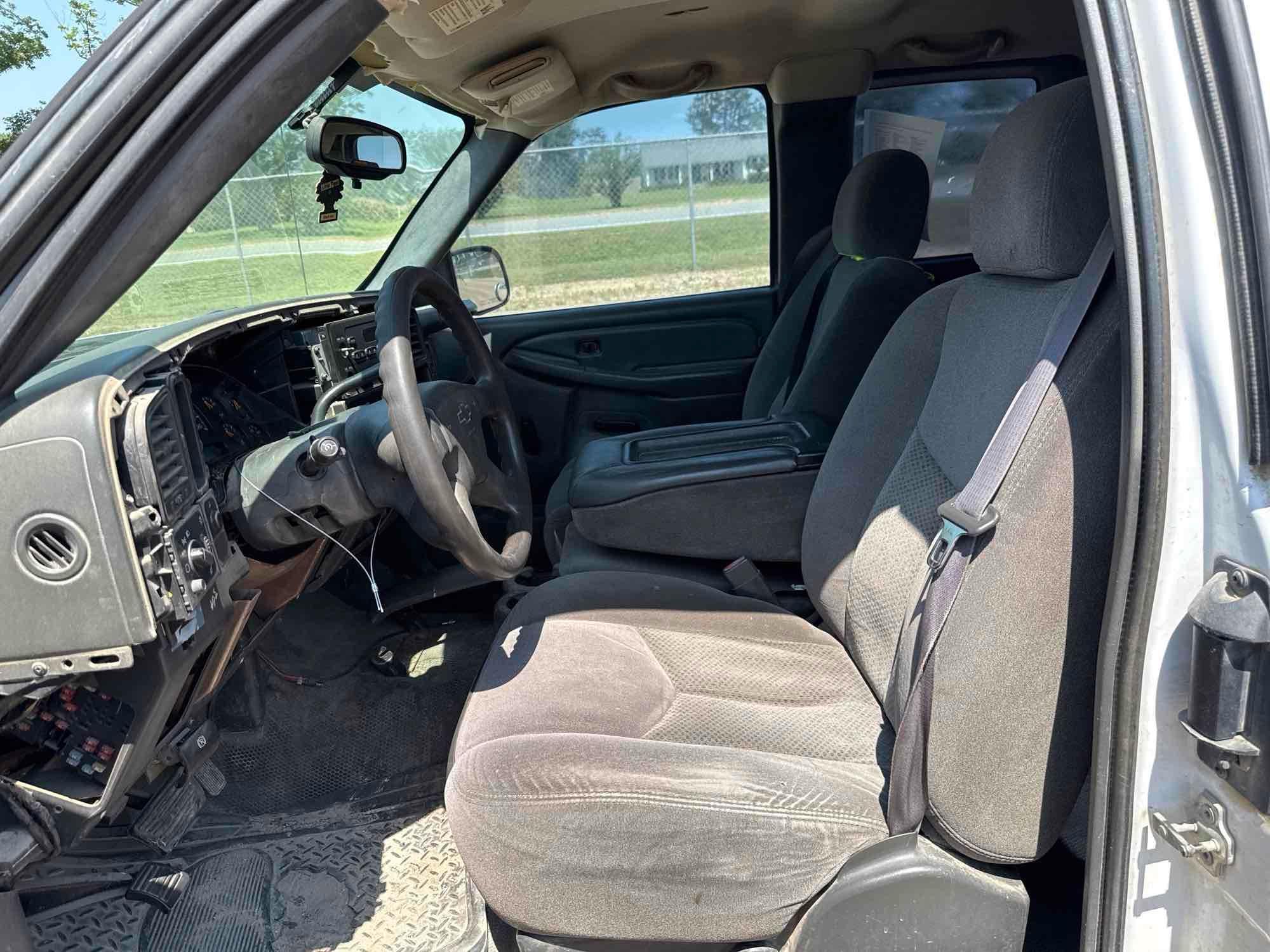 Chevrolet SILVERADO