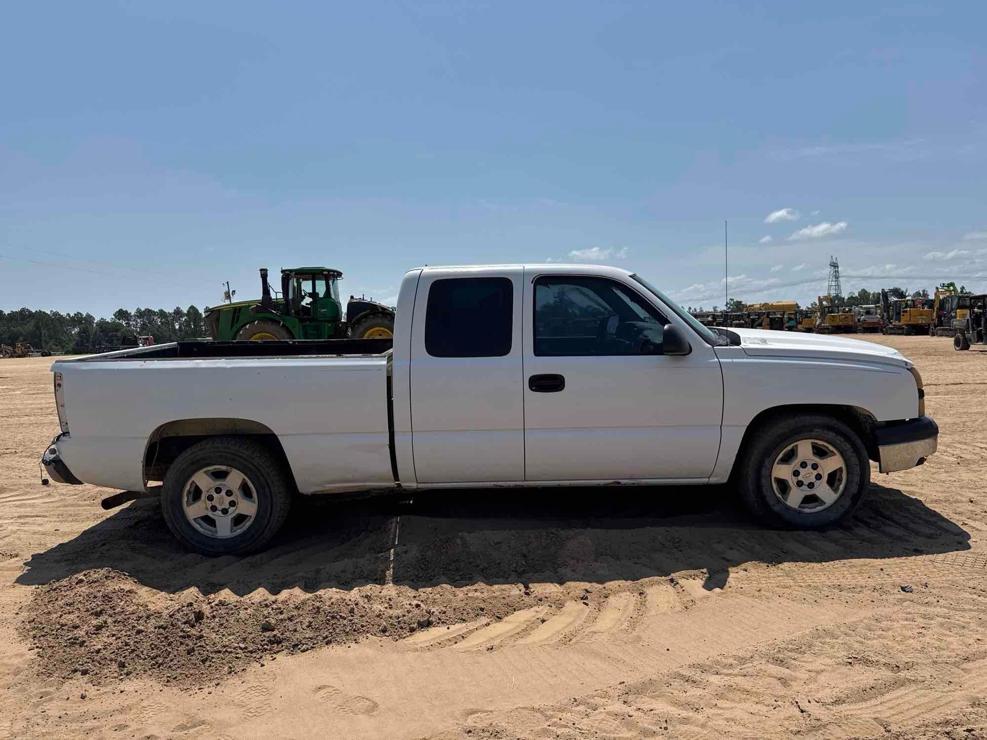 Chevrolet SILVERADO