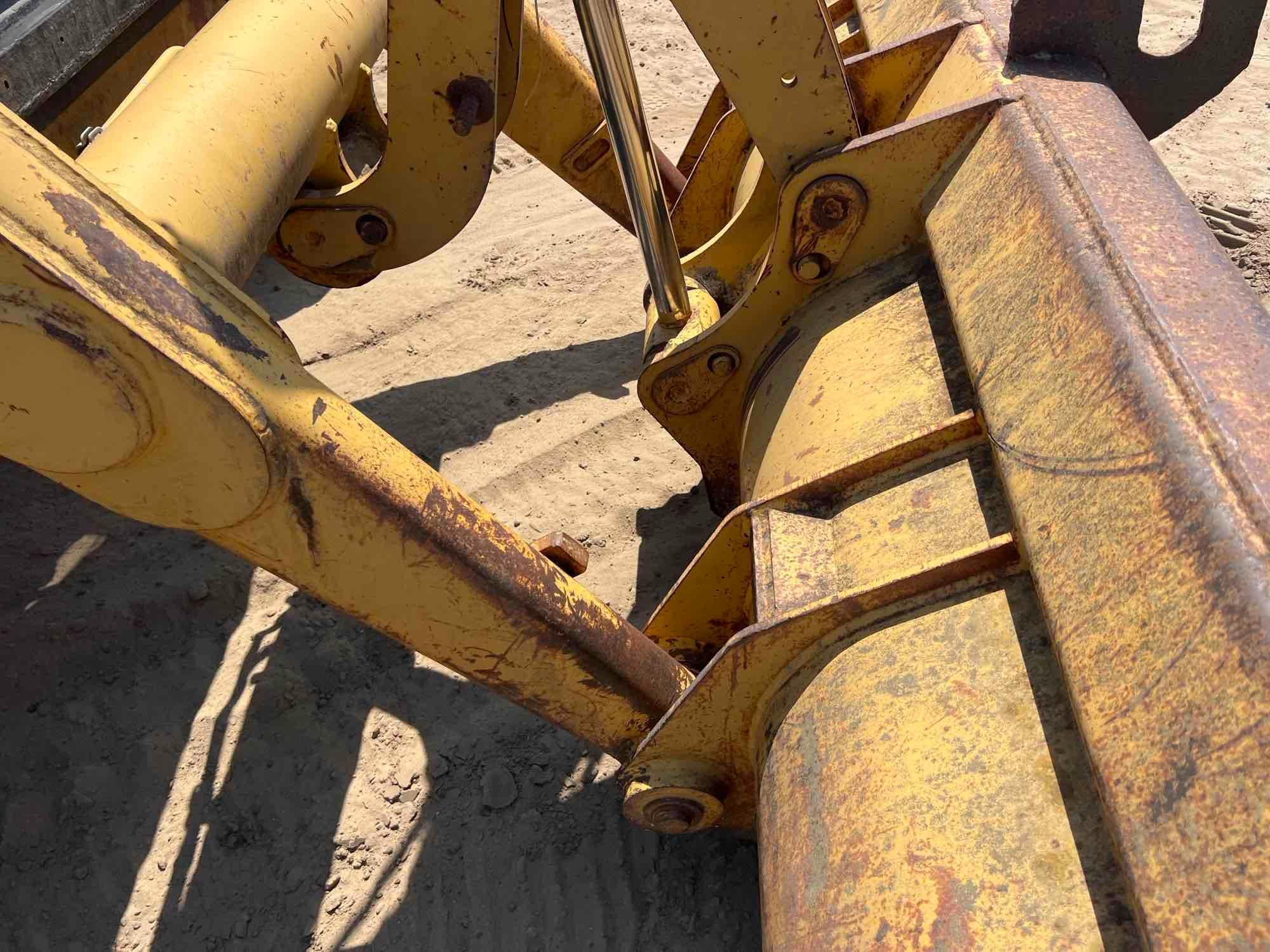 Caterpillar 416B