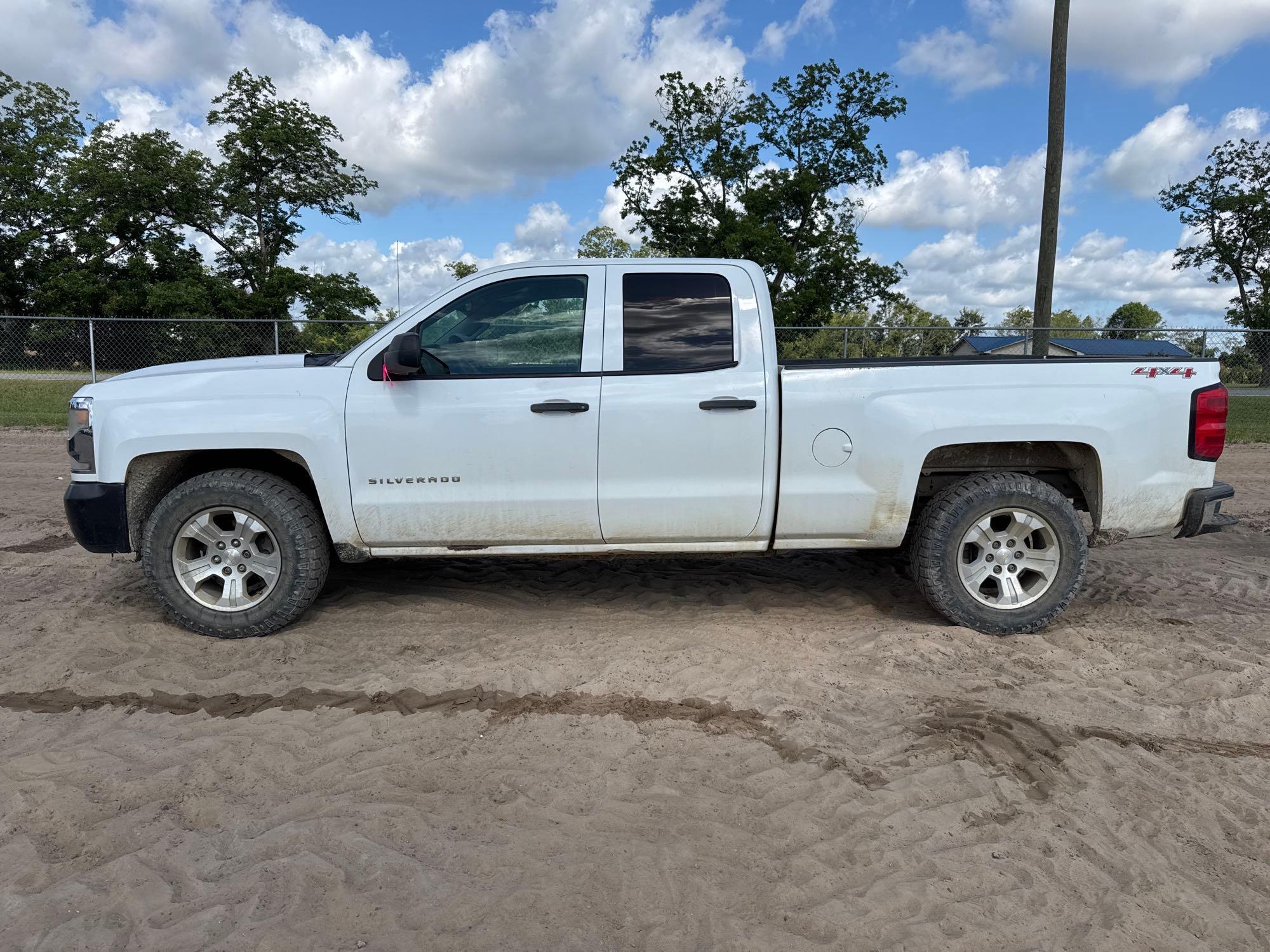 Chevrolet SILVERADO