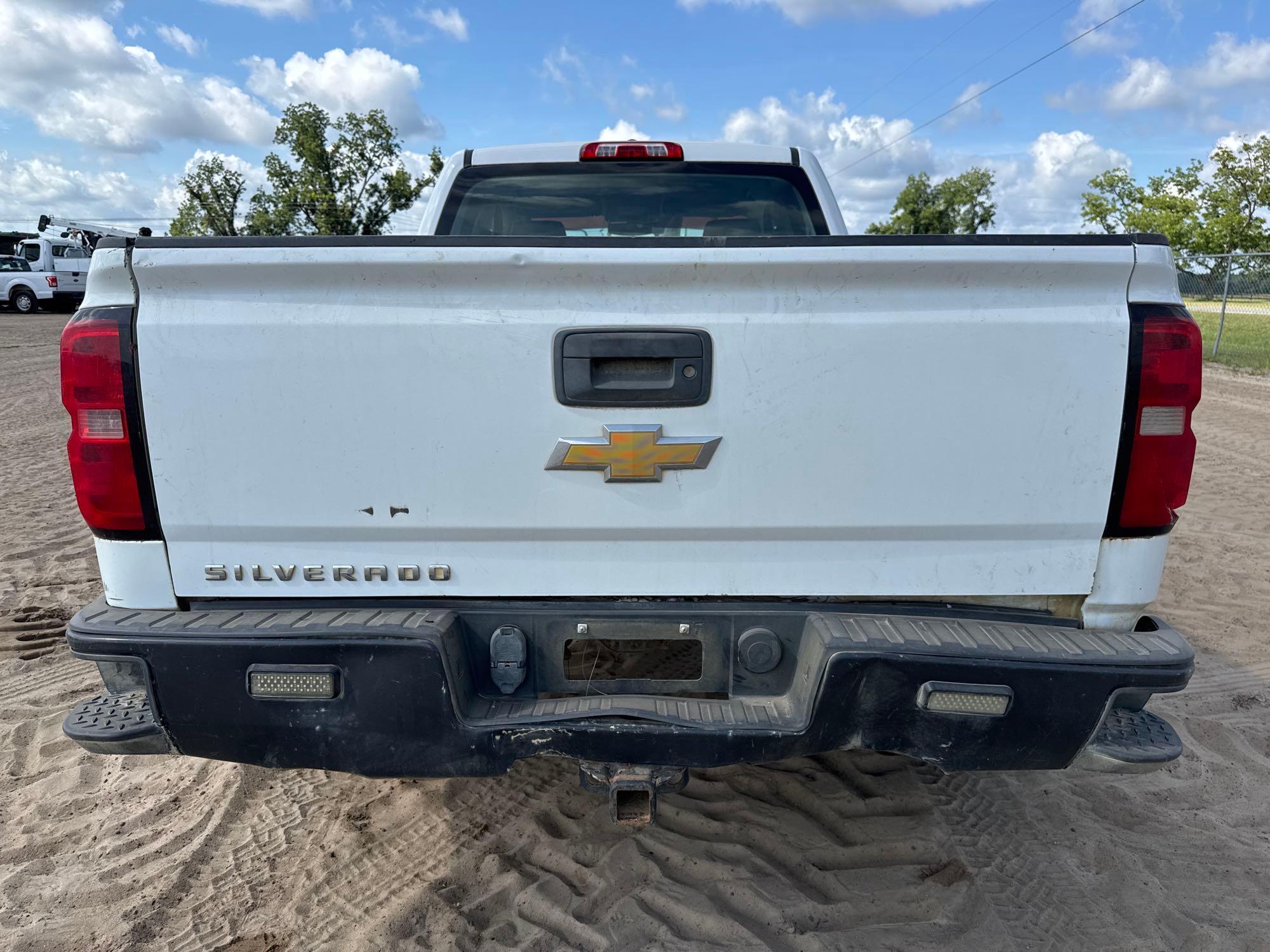 Chevrolet SILVERADO