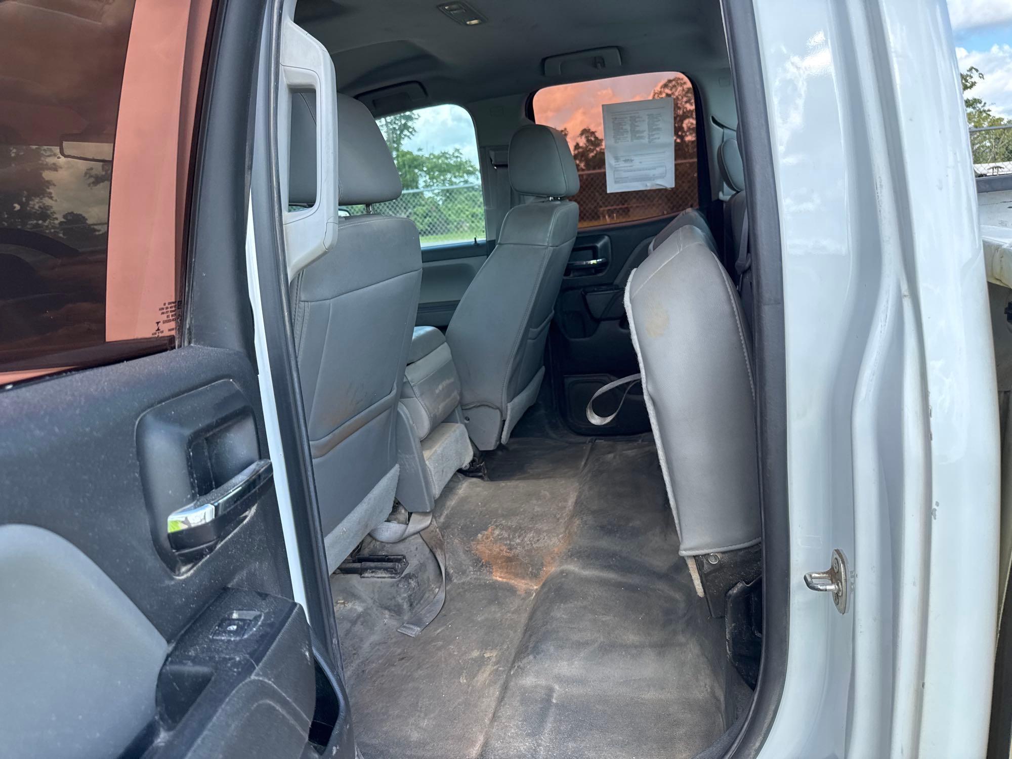 Chevrolet SILVERADO