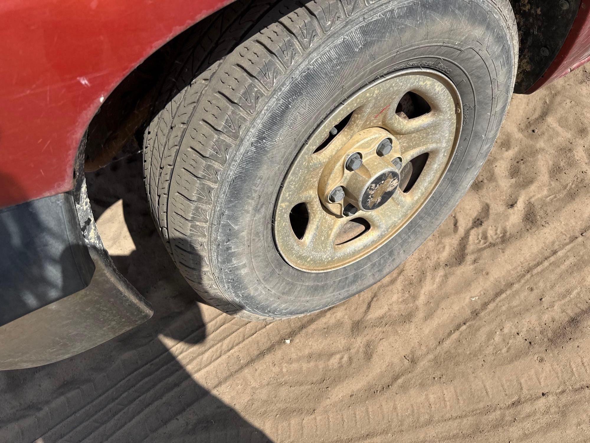 Chevrolet SILVERADO