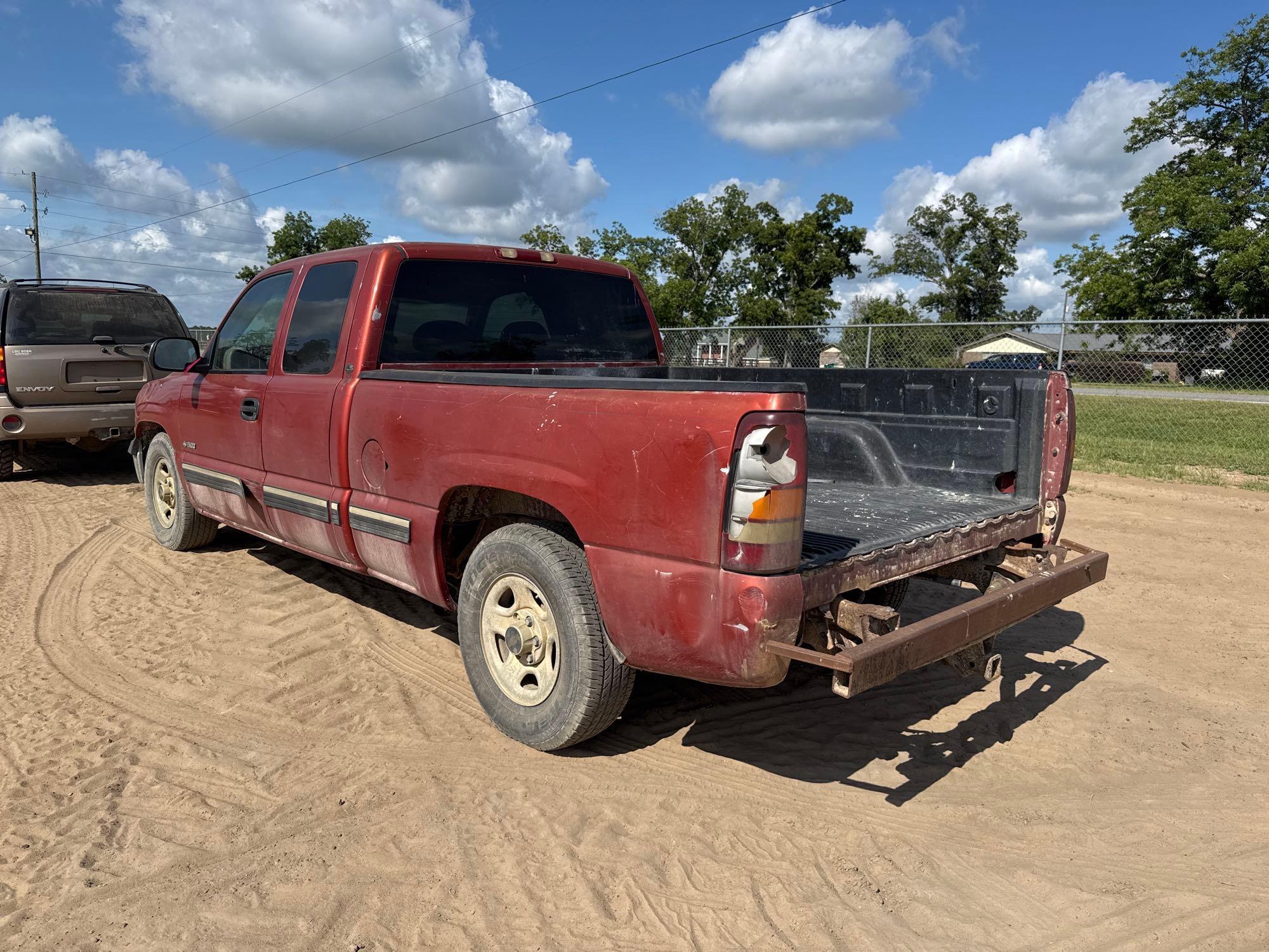 Chevrolet SILVERADO