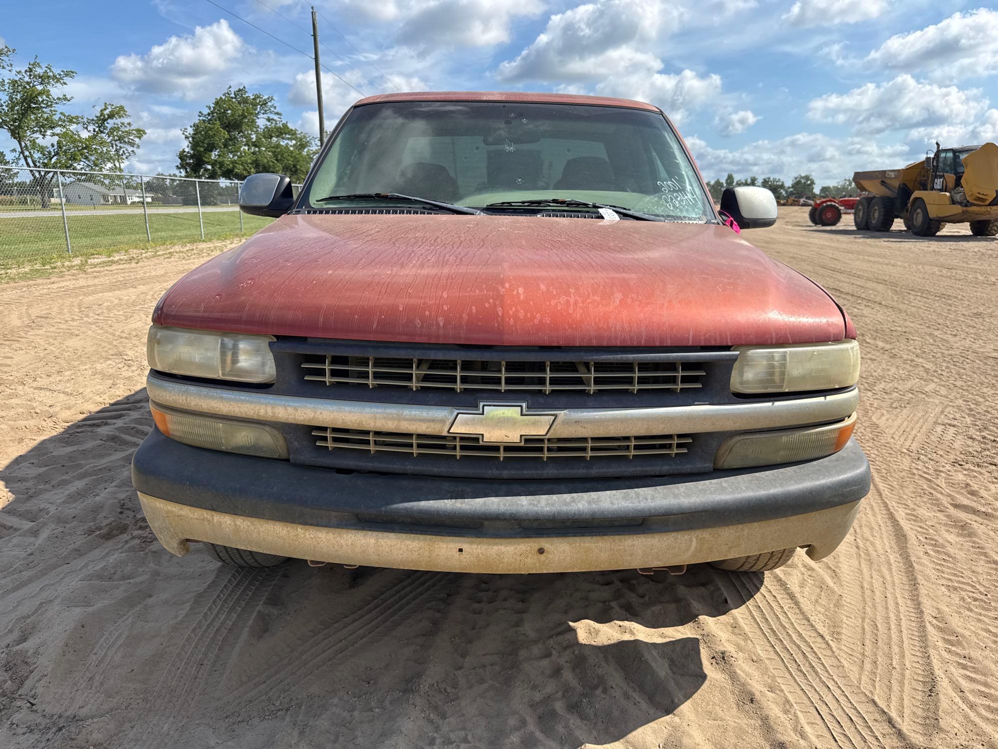 Chevrolet SILVERADO