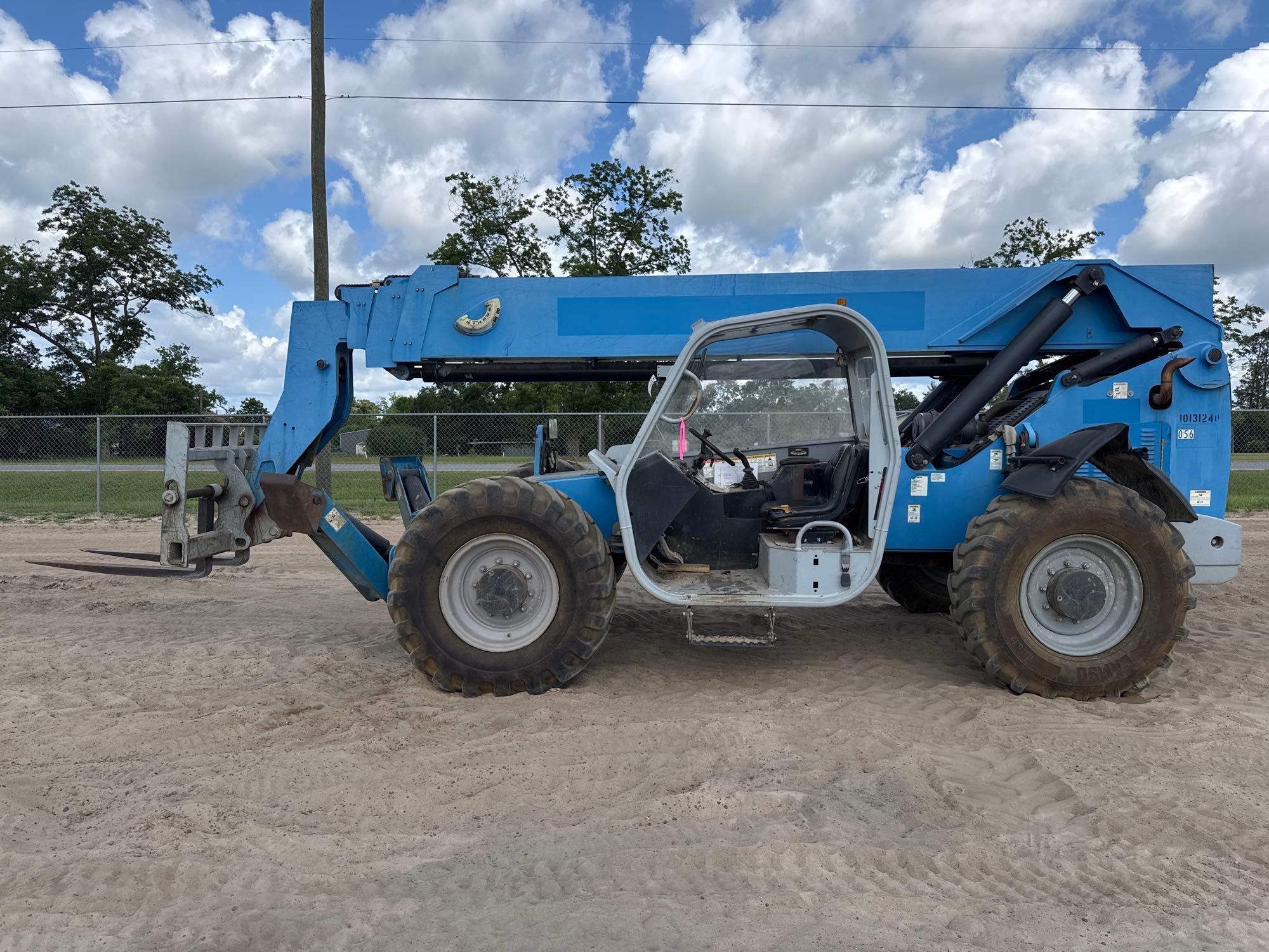 Genie GTH1056