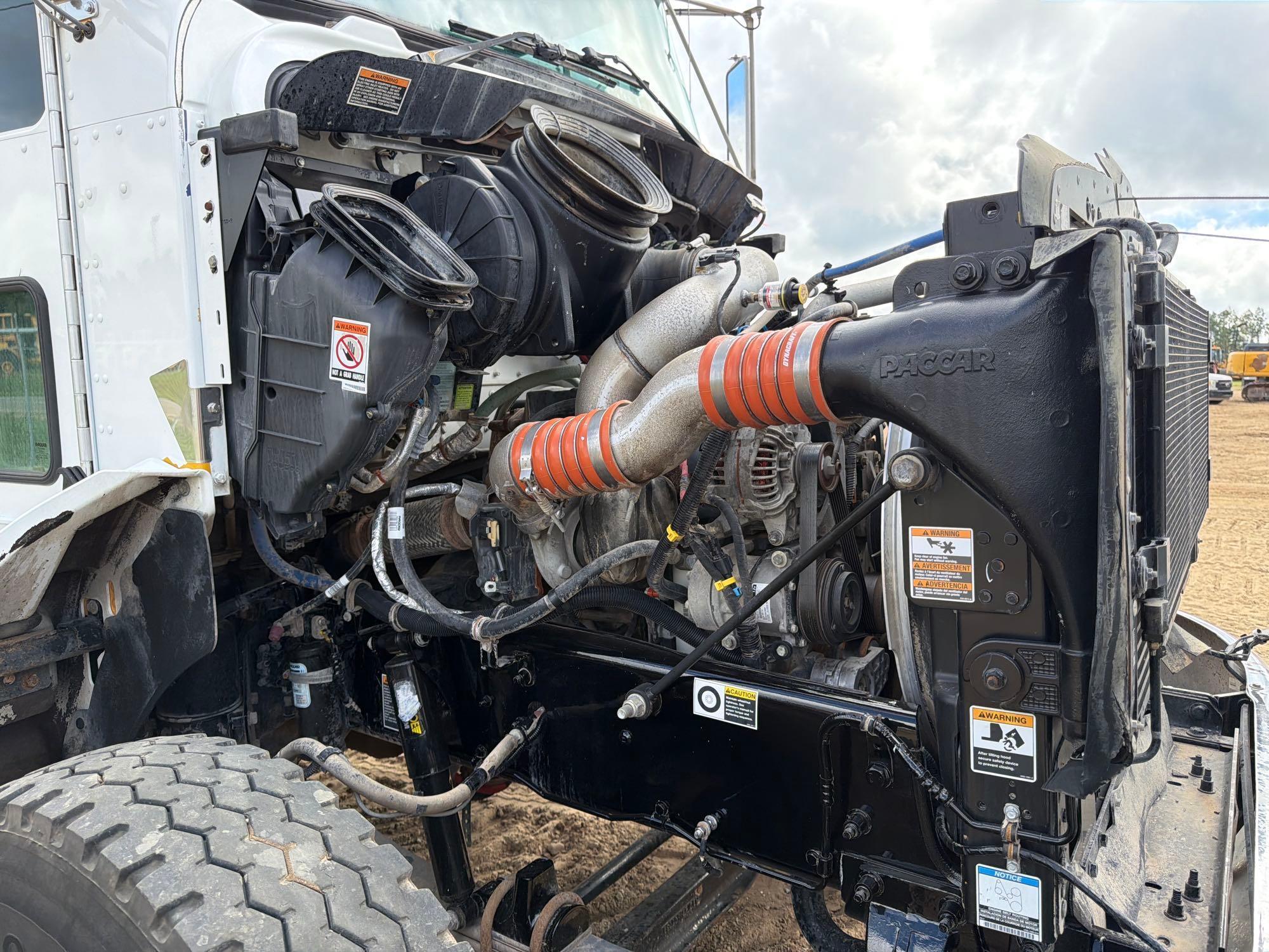 Kenworth T270