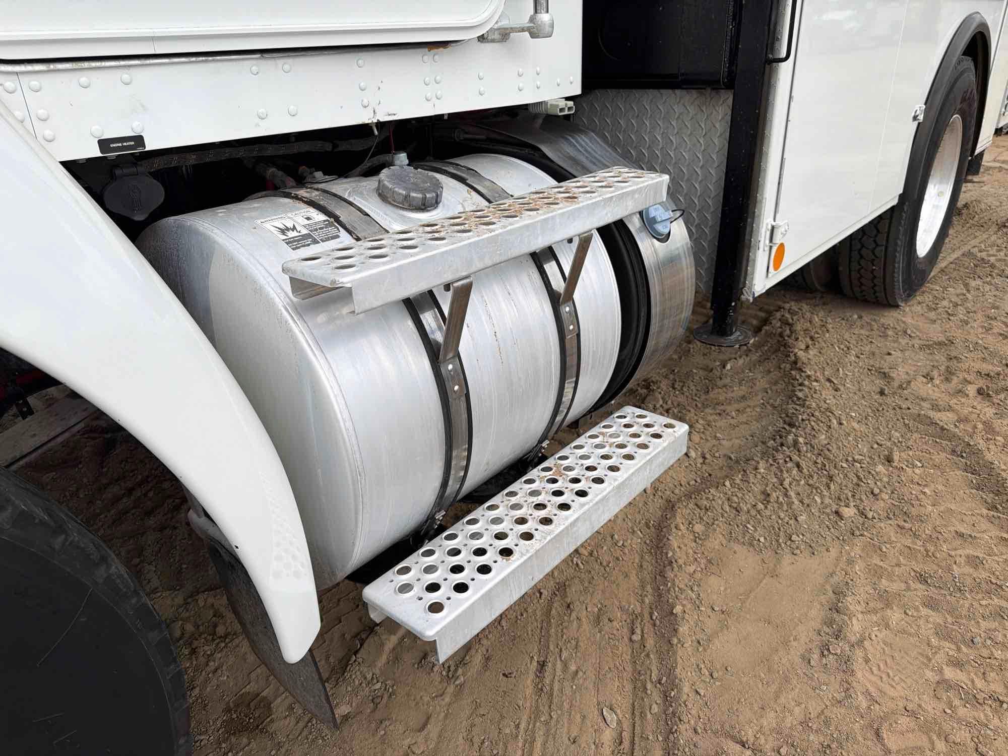 Kenworth T270
