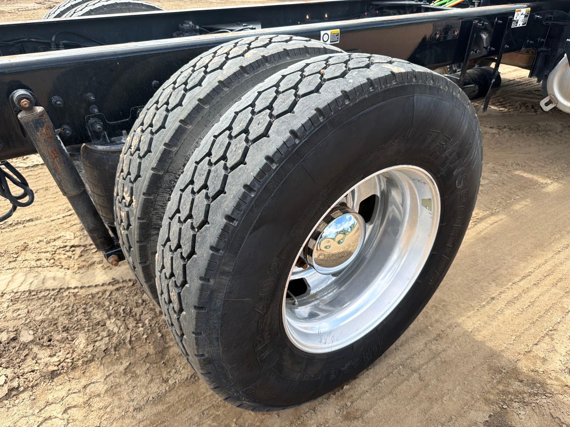 Kenworth T270